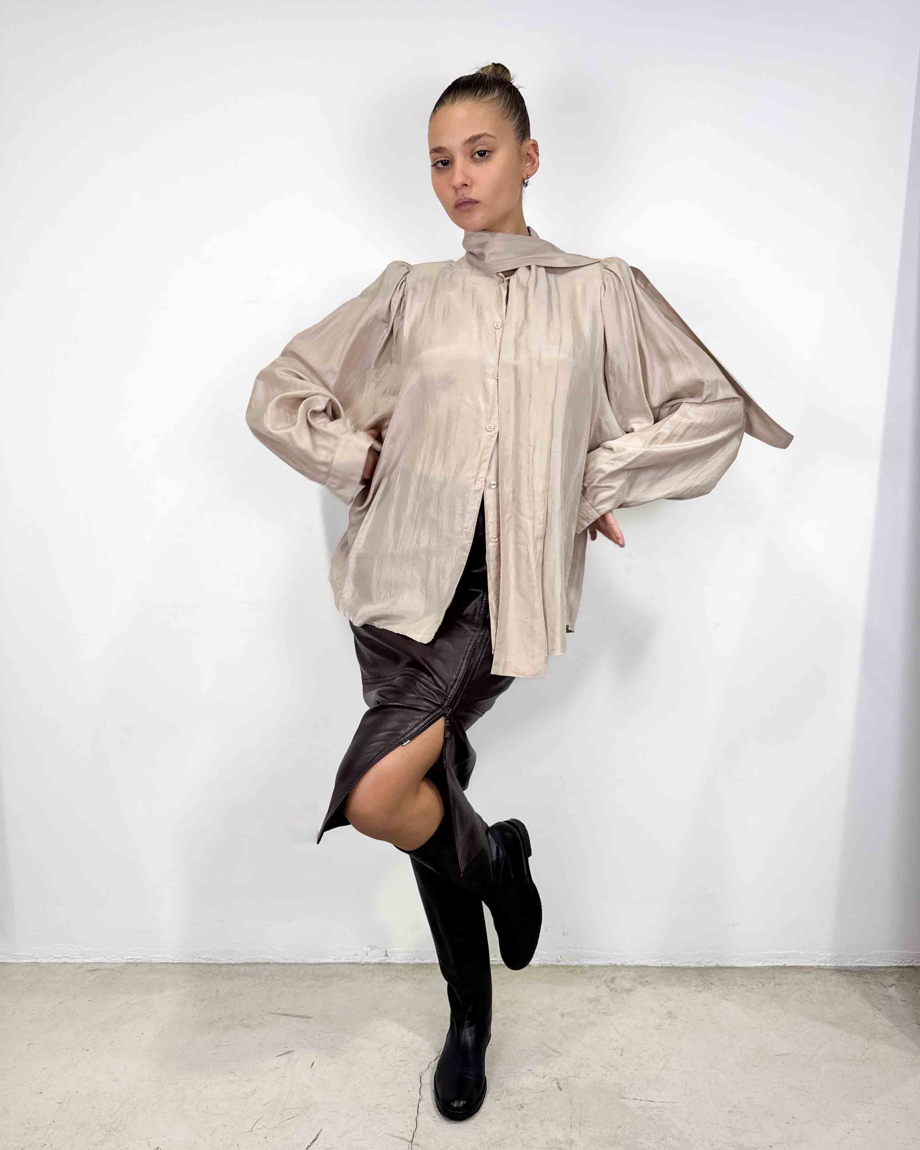 The Lia shirt