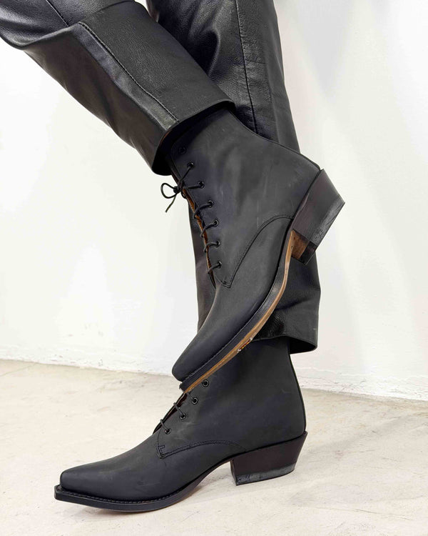 The Cora boots