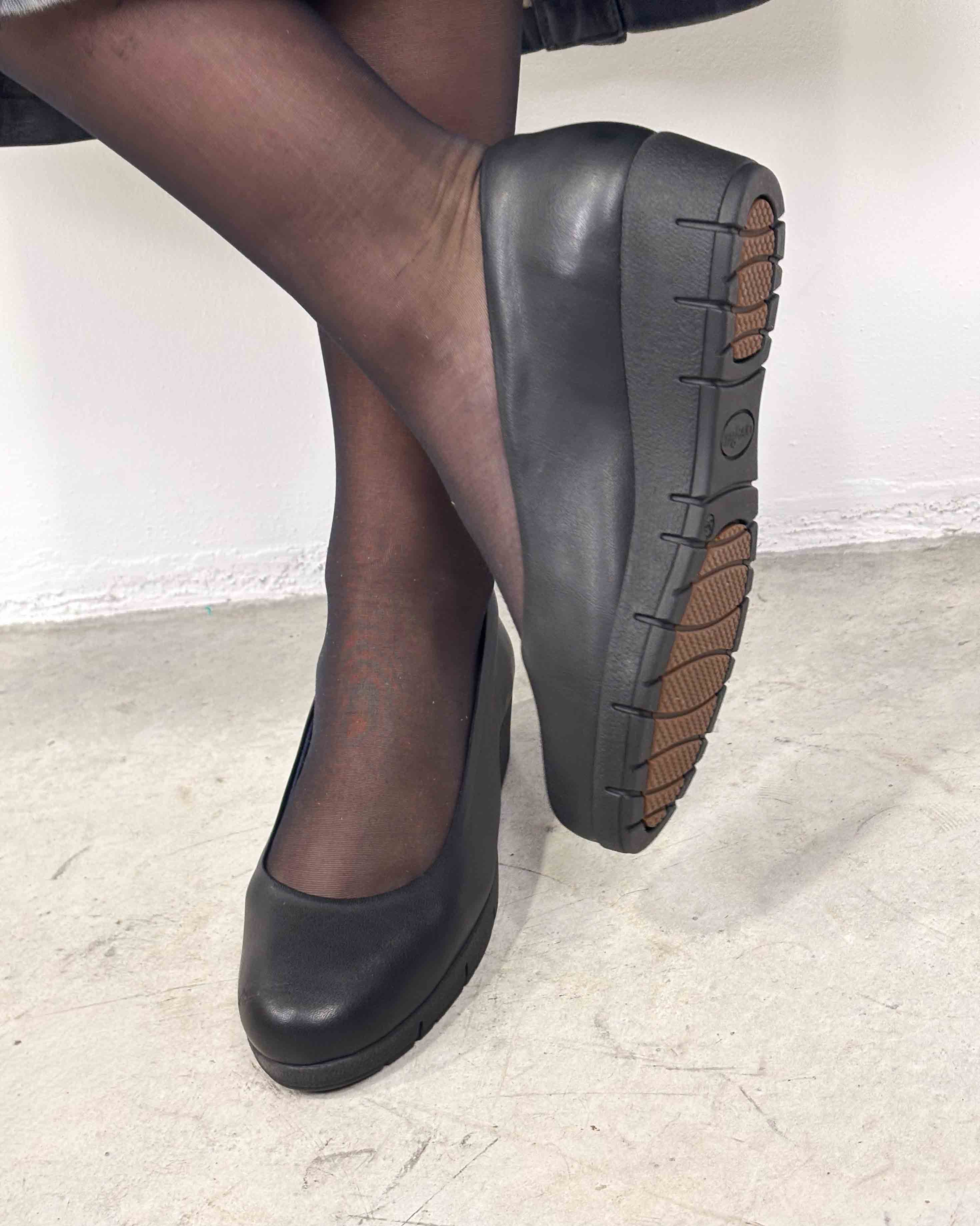 The Delia leather shoes
