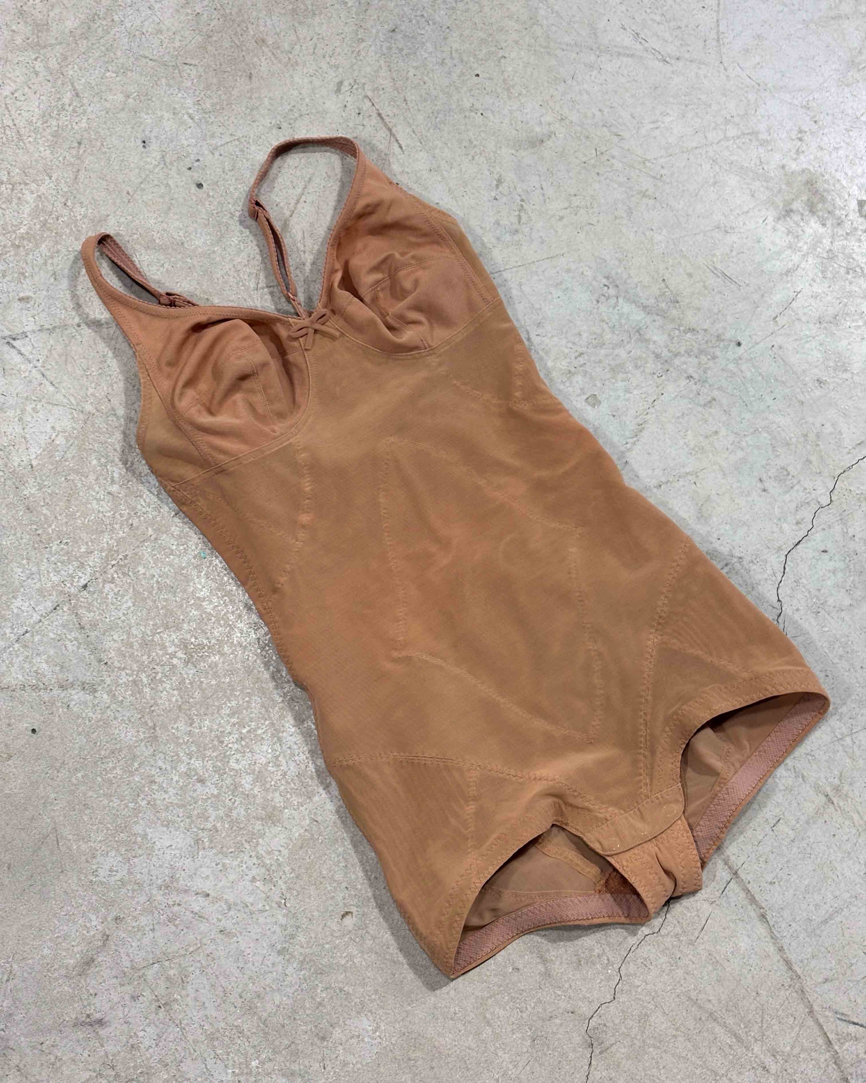The Nelia body