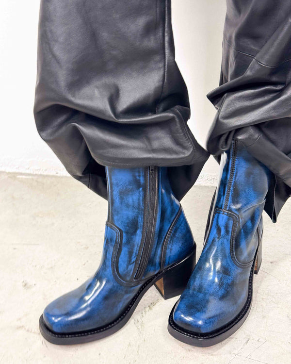 The Lorna boots