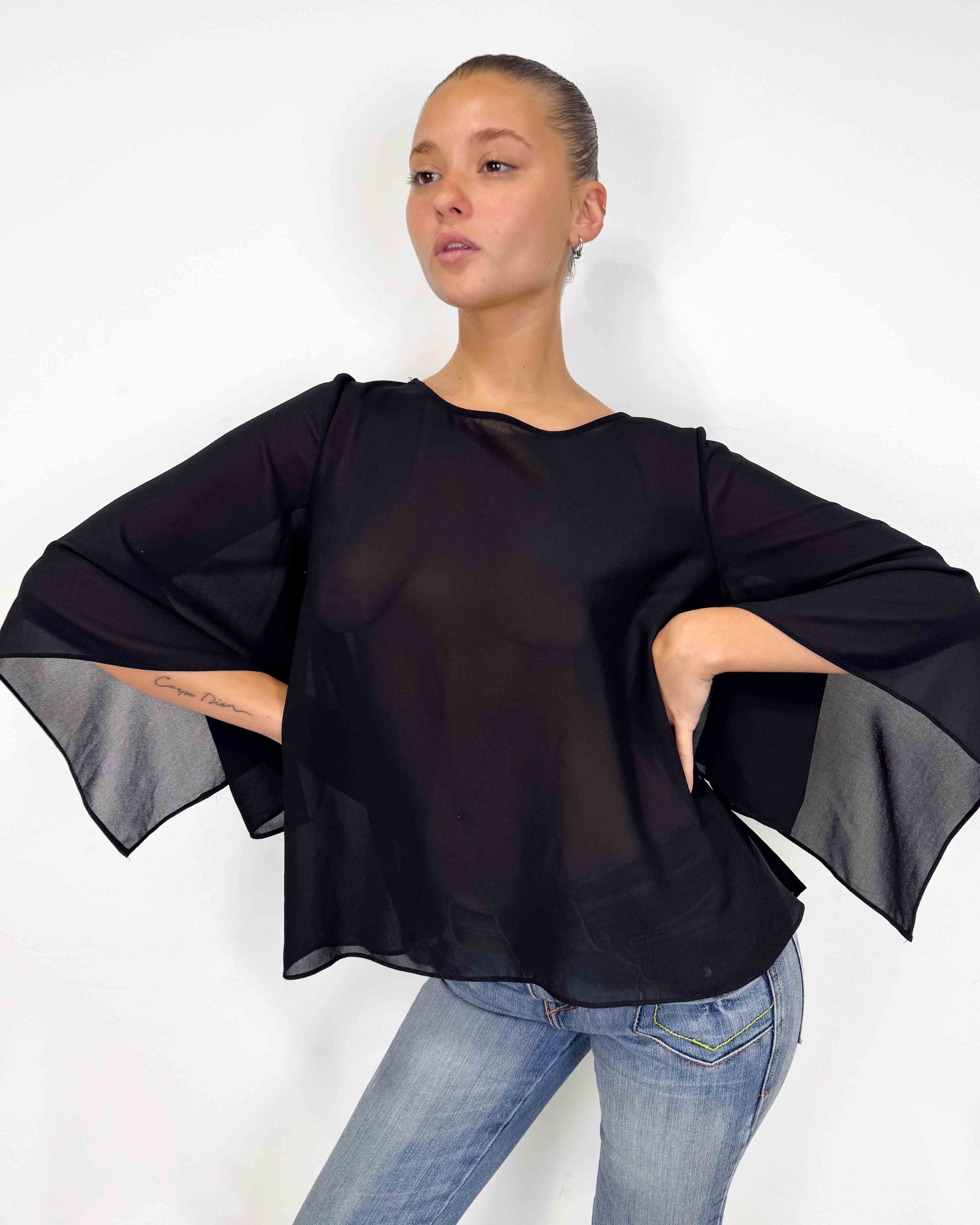 The Esty blouse