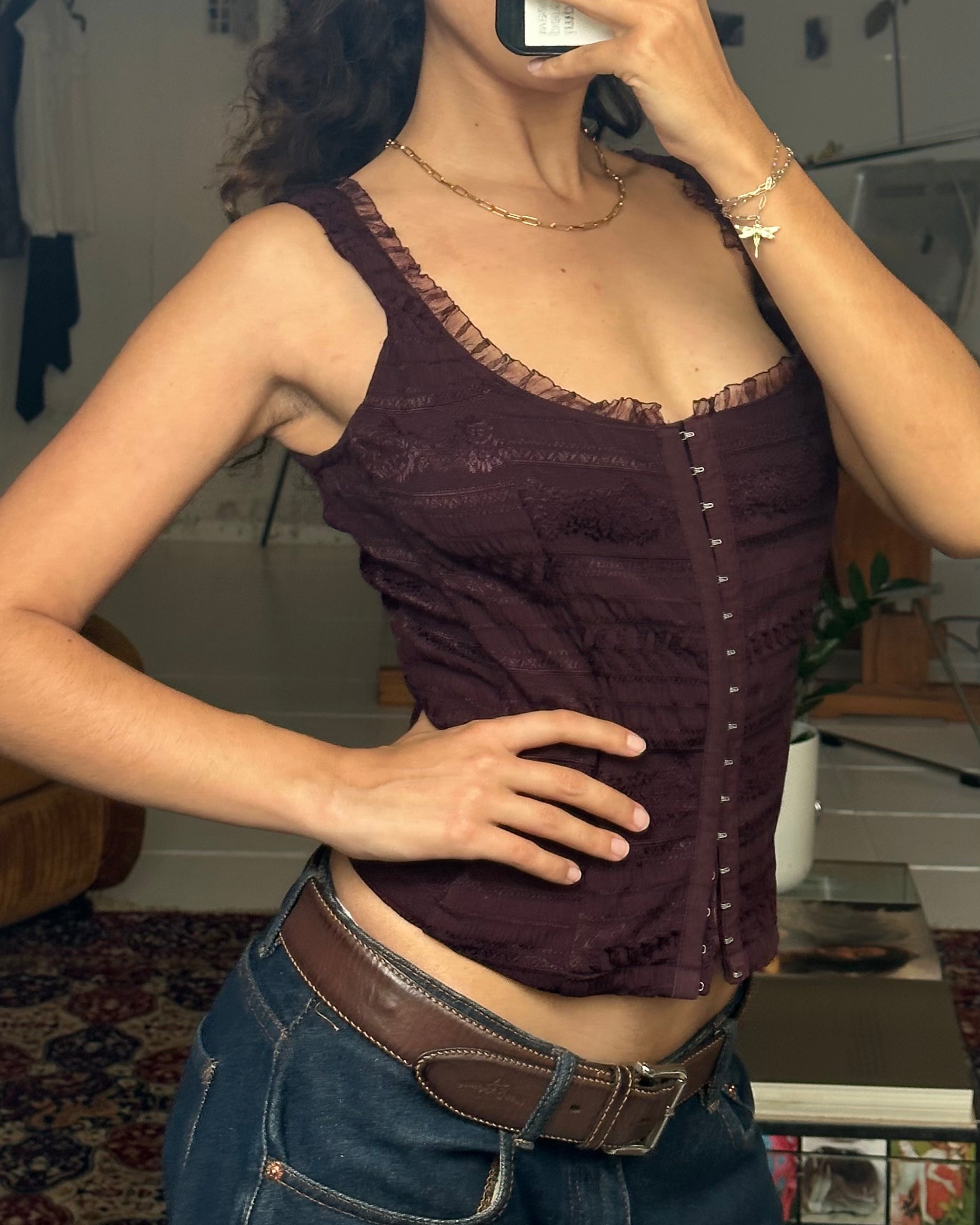 the dione top