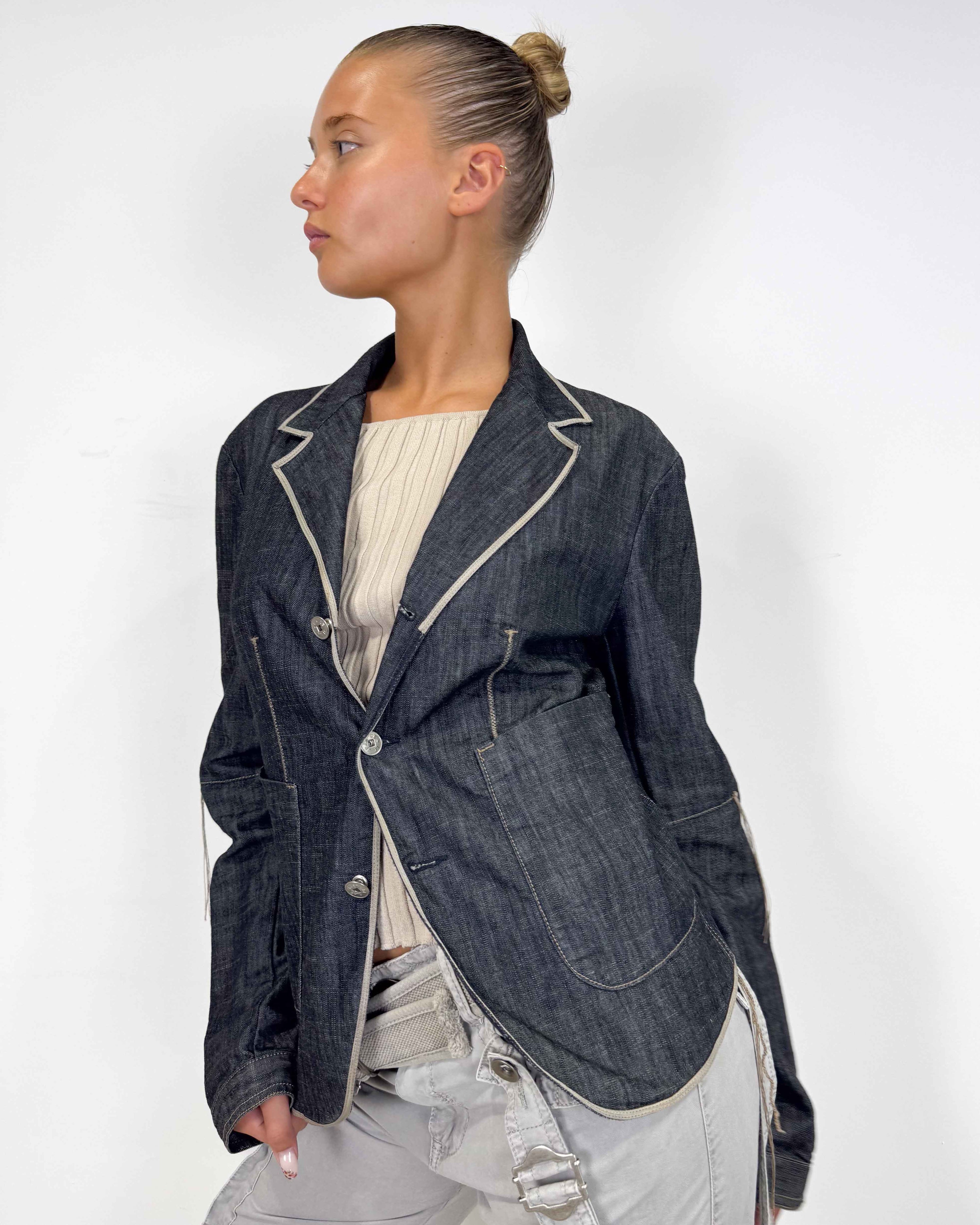 The Violeta jacket by Girbaud