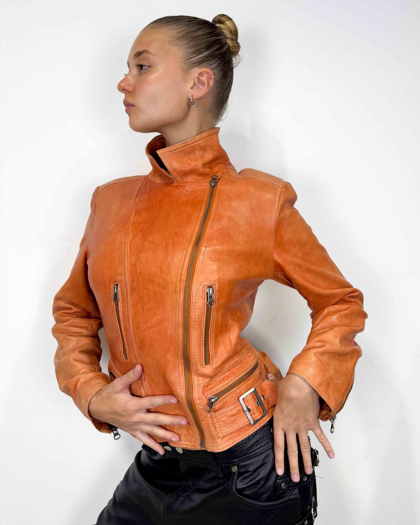 The Ally leather jacket - rig vert