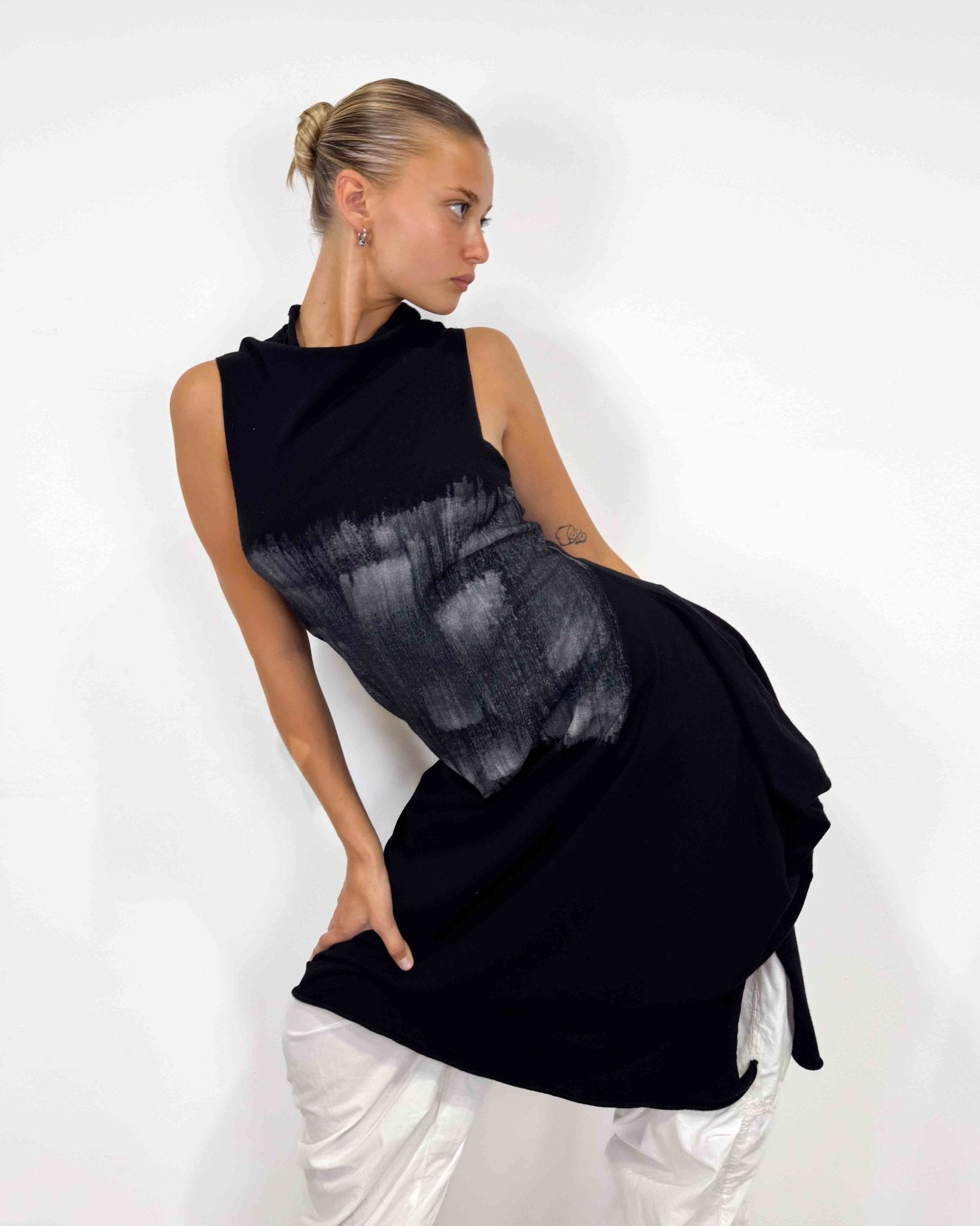 The Amani dress by Sarah Pacini - rig vert