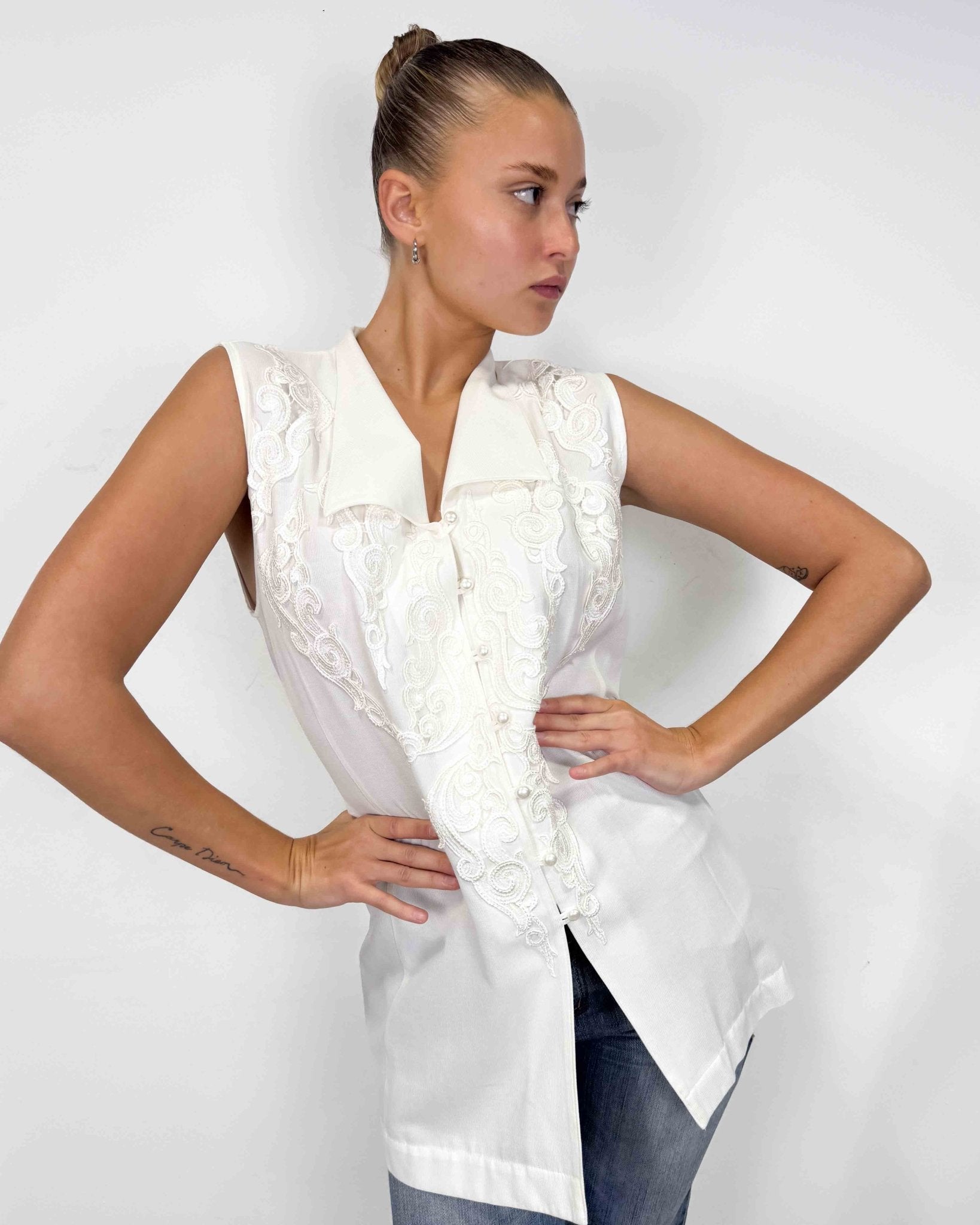 The Amelia top - rig vert