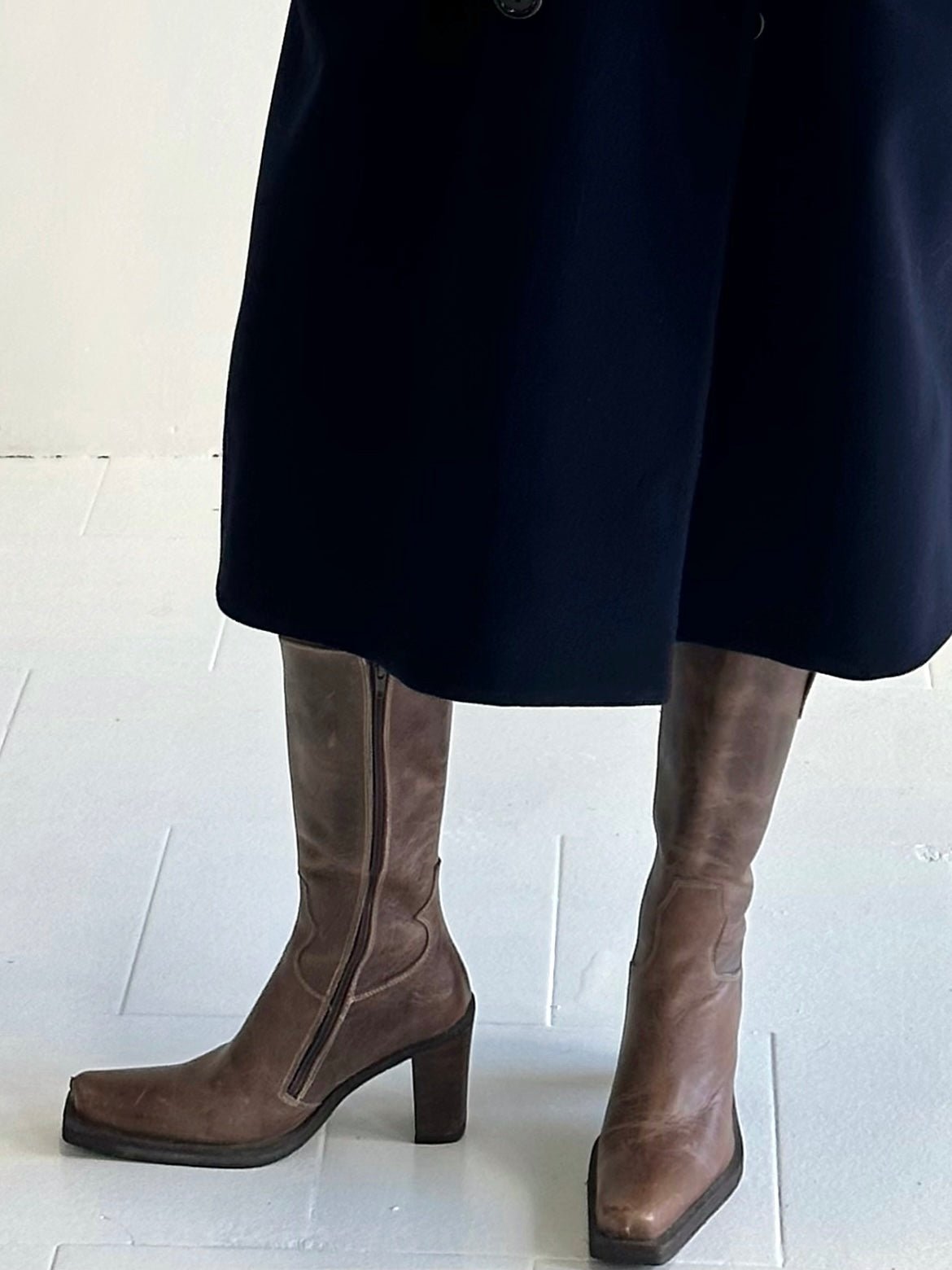 The Antonia Leather boots - rig vert