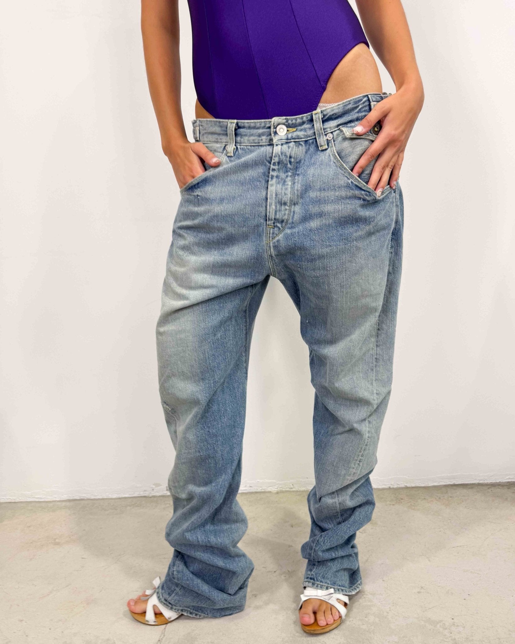 The Armina pants by Levis - rig vert