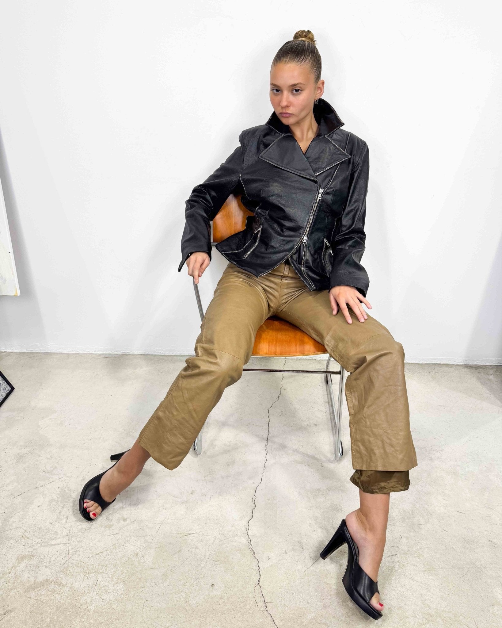 The Aurora leather jacket - rig vert