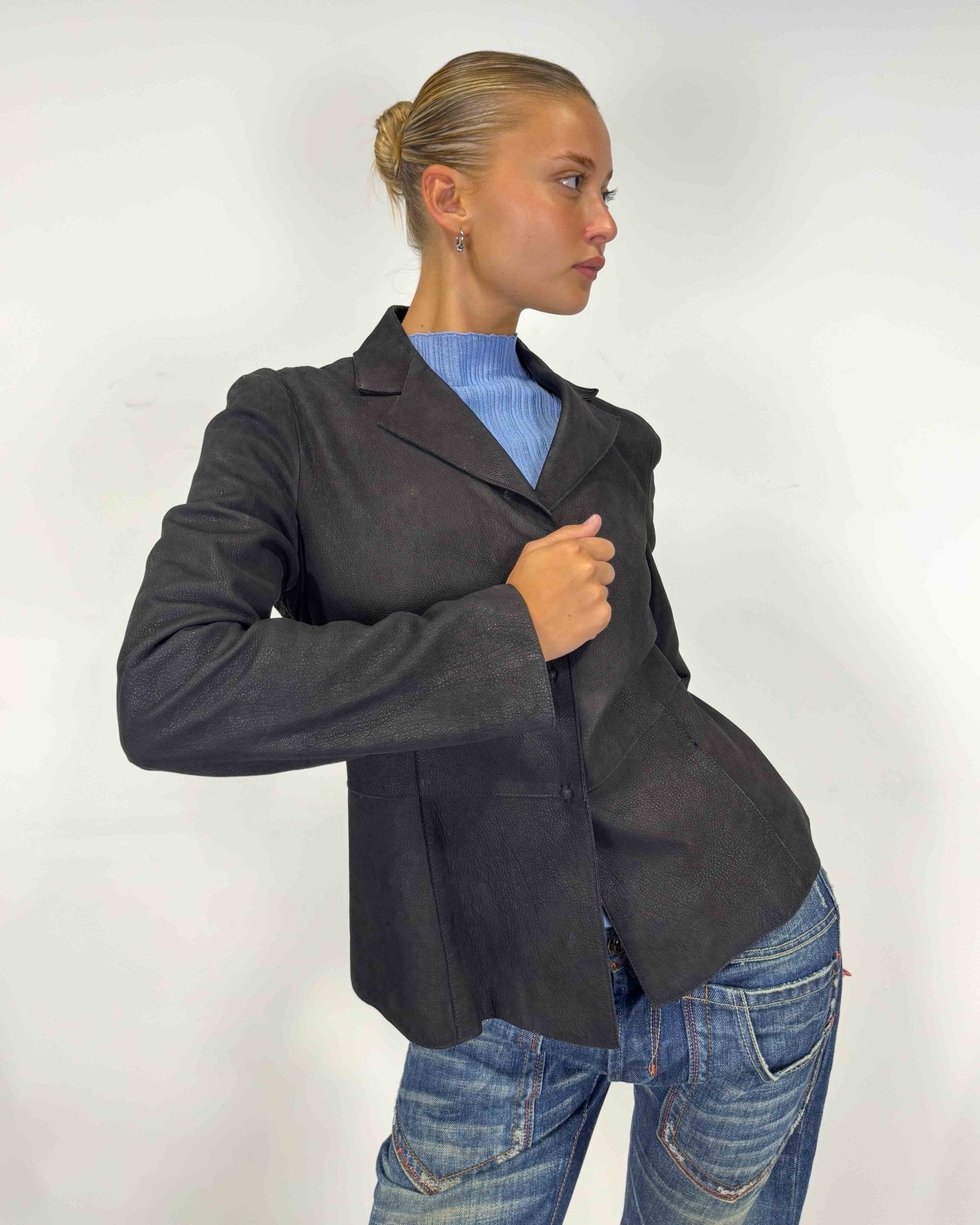 The Chiara blazer by Giorgio Armani - rig vert