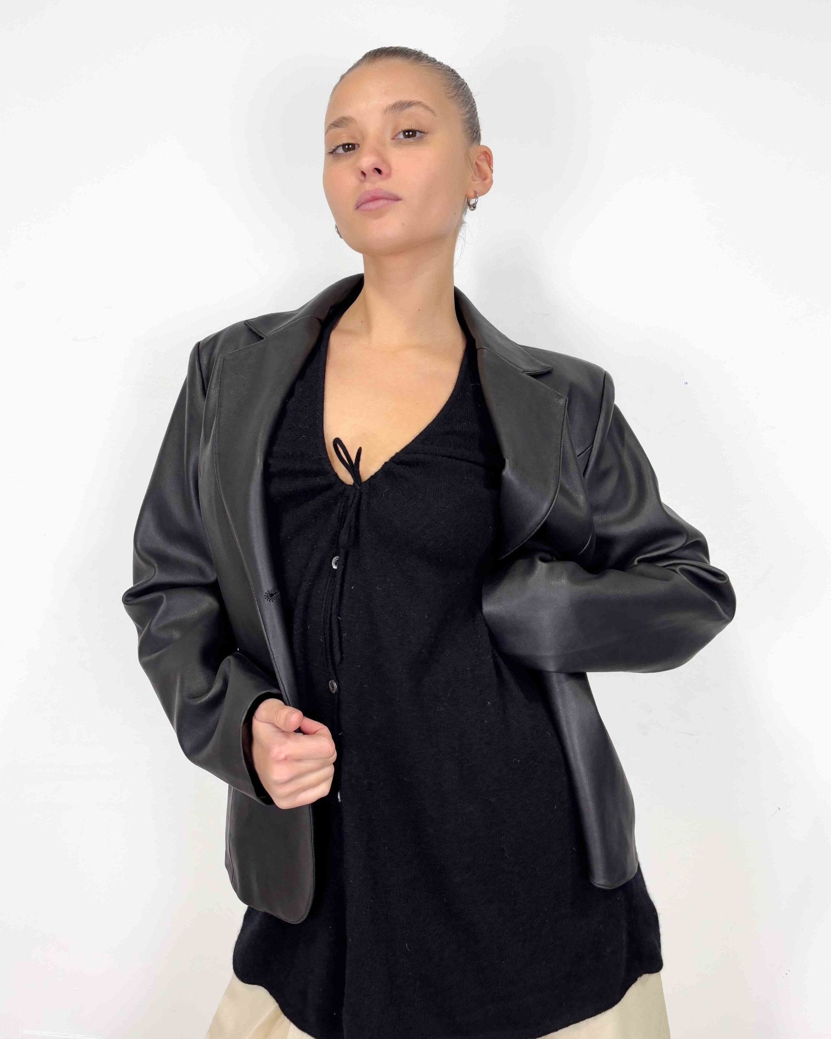 The Darna leather blazer - rig vert