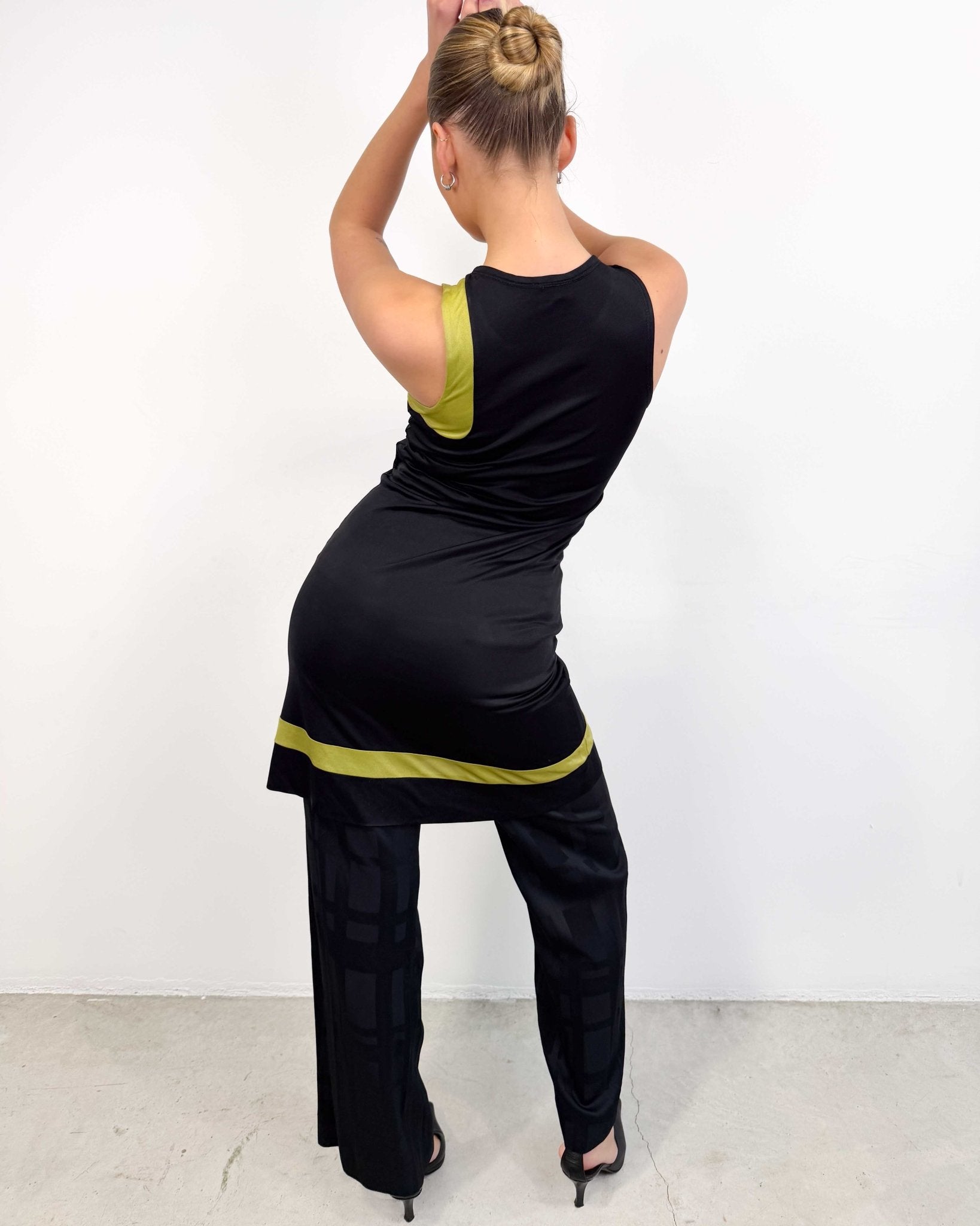 The Delilah top by Gianni Versace - rig vert