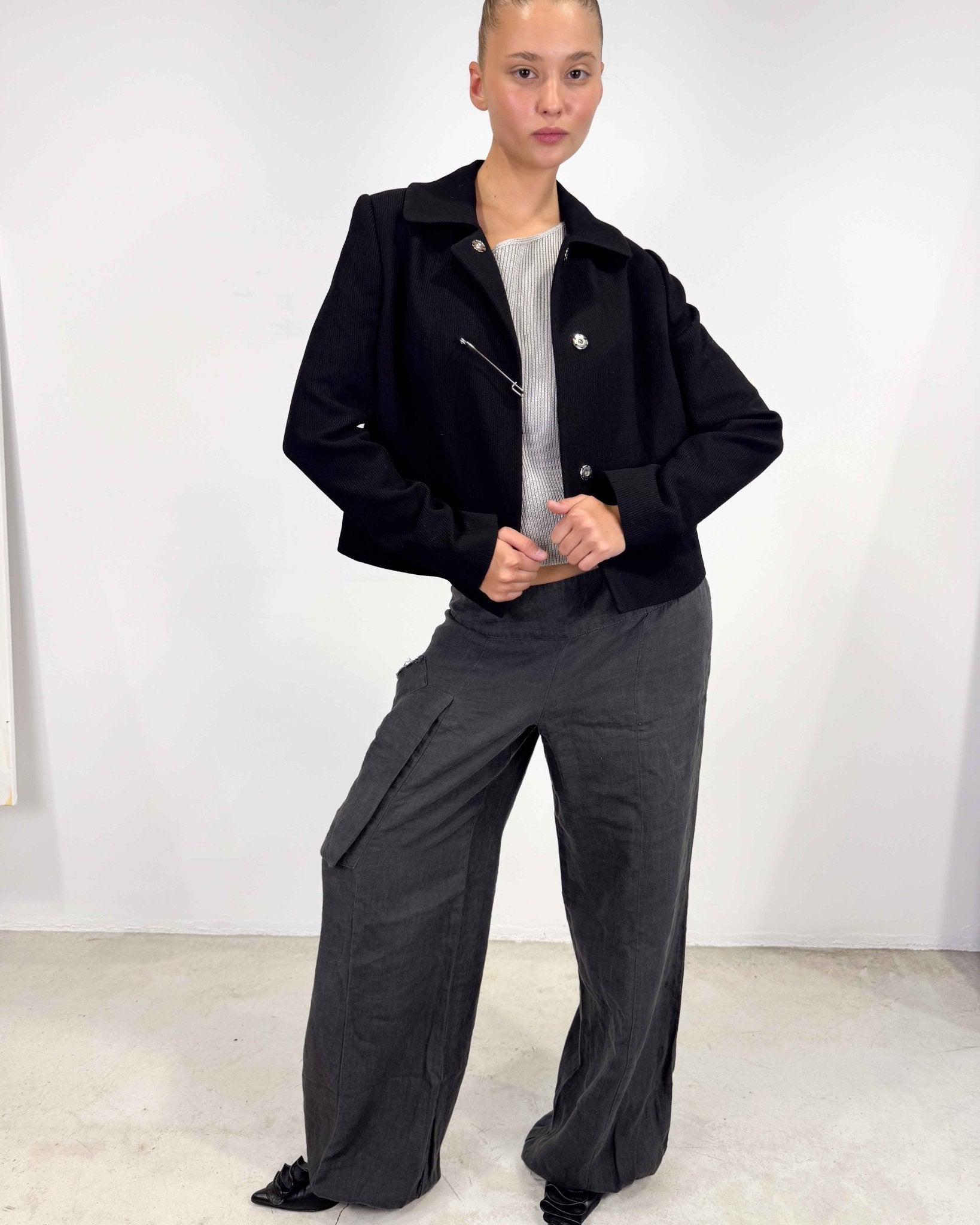 The Diletta jacket by Moschino - rig vert