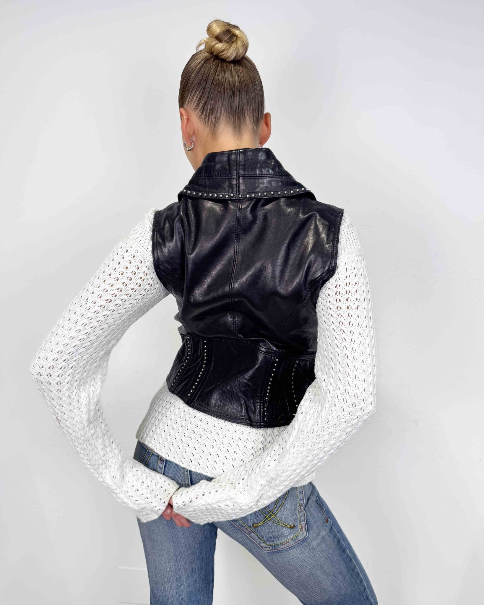 The Emi leather vest - rig vert