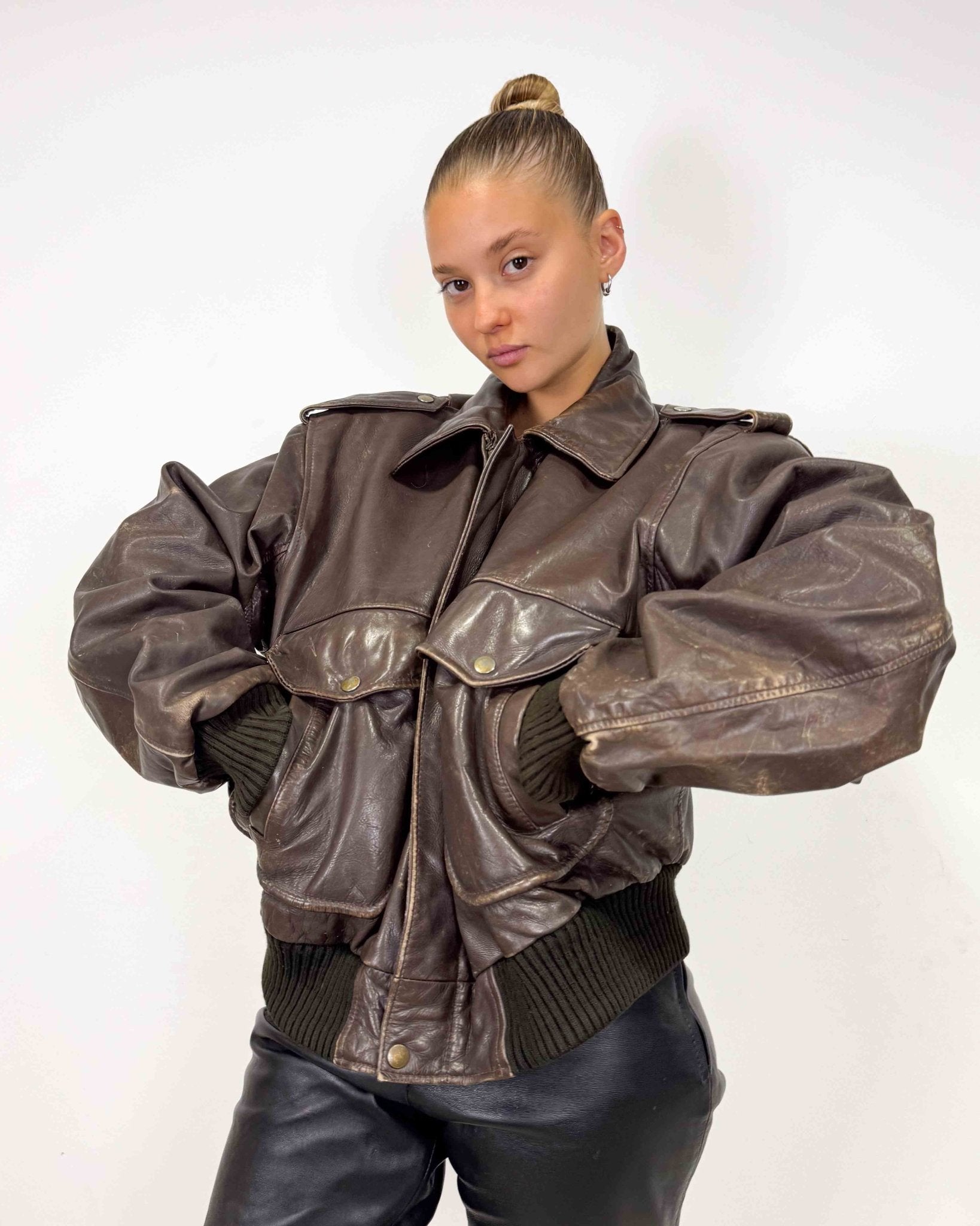 The Gaetana leather bomber - rig vert