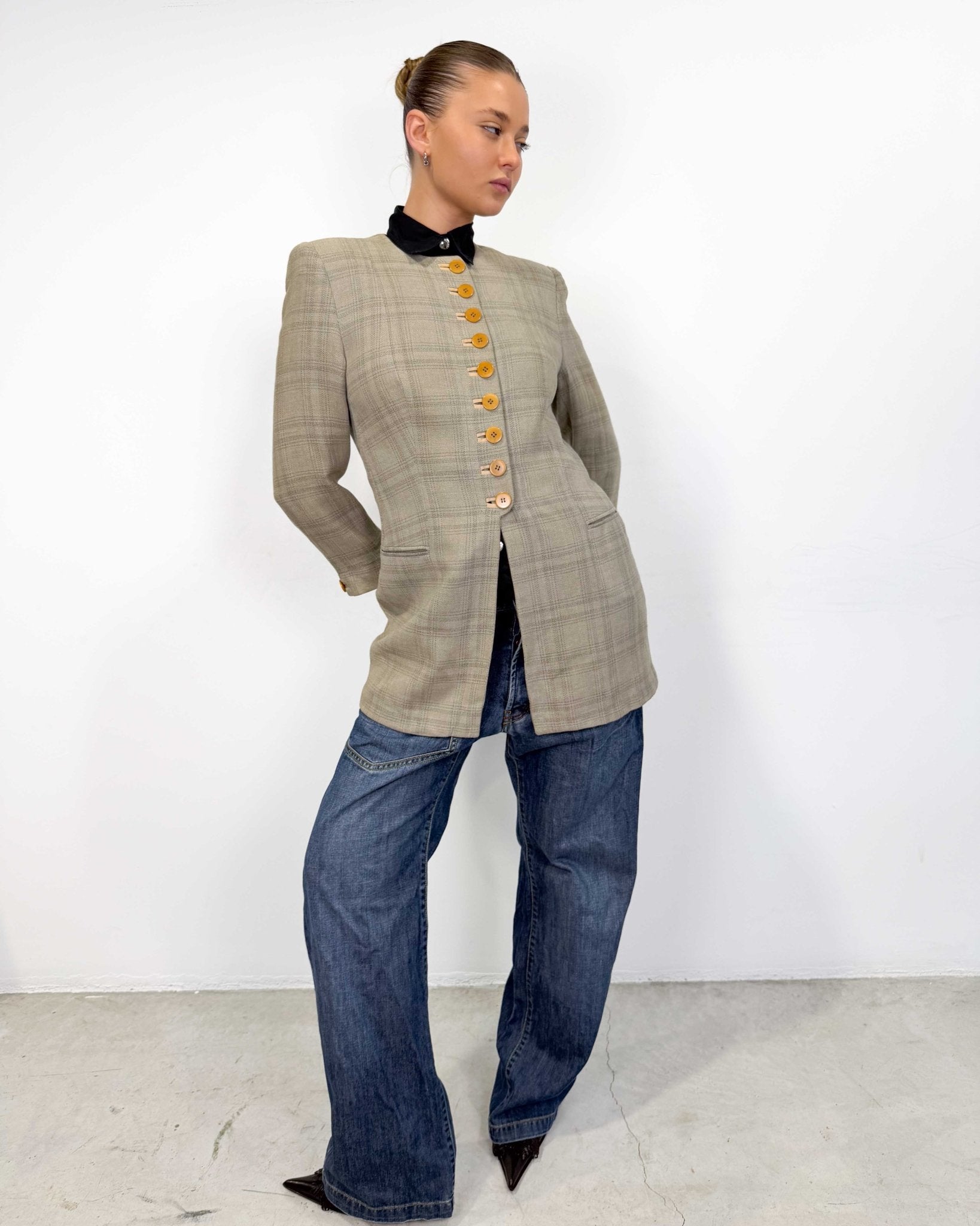 The Georgia blazer by Giorgio Armani – rig vert