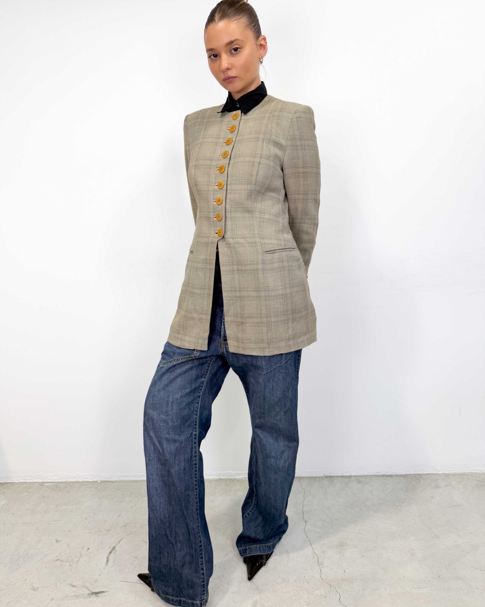 The Georgia blazer by Giorgio Armani - rig vert