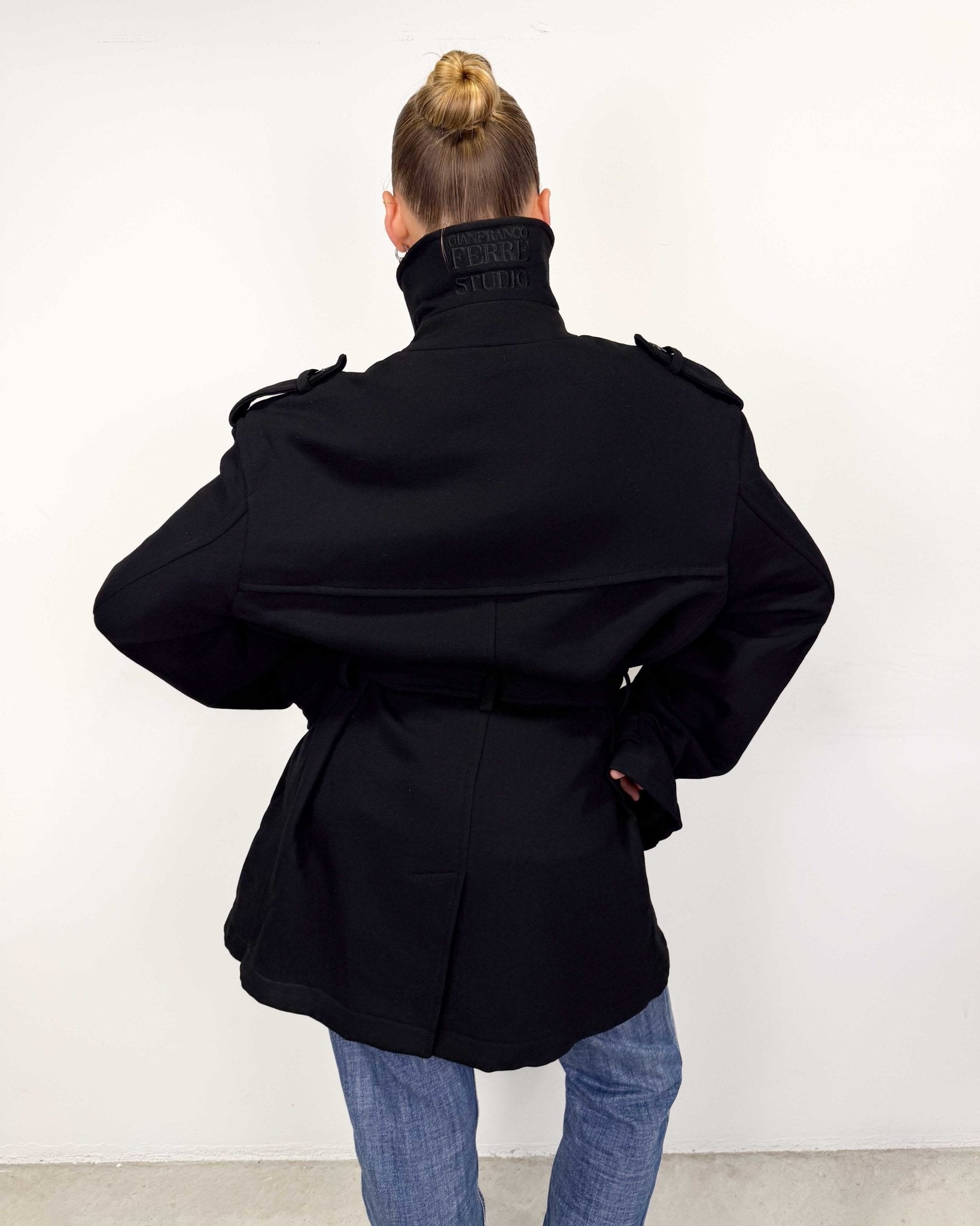 The Germain coat by Gianfranco Ferré - rig vert