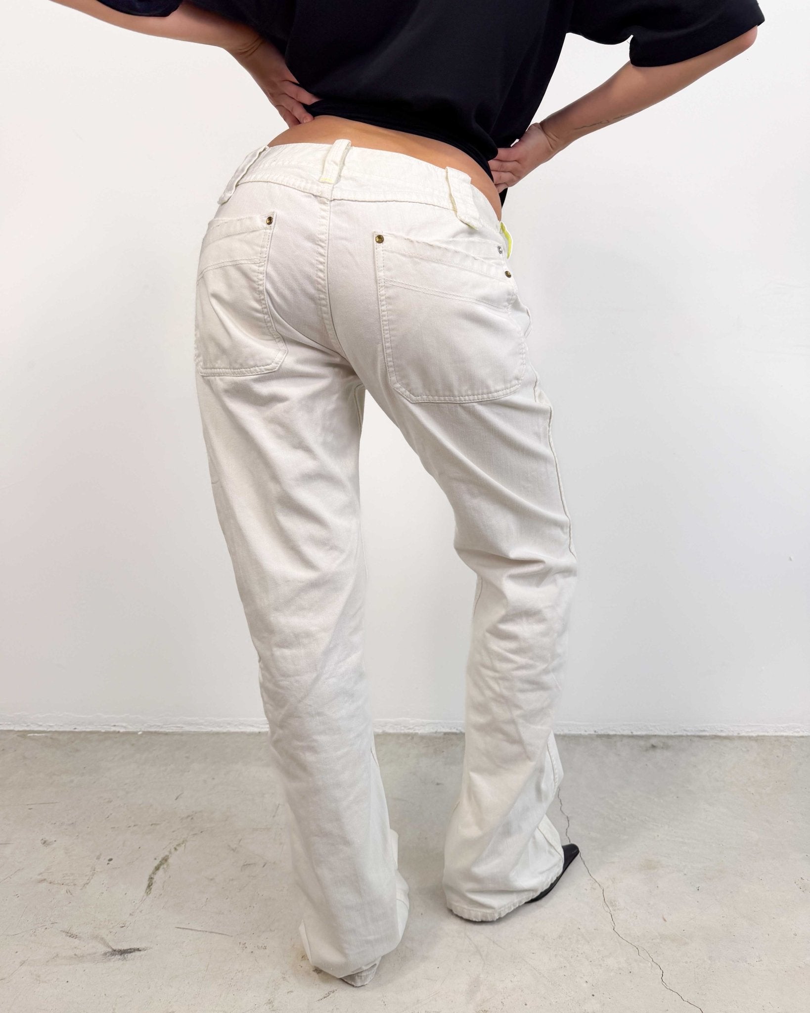The Greta pants by Diesel - rig vert