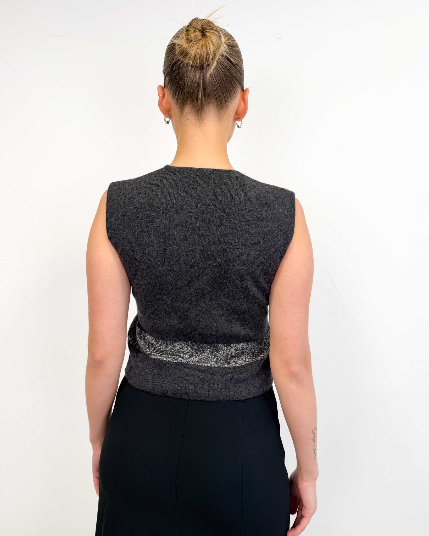 The Isla vest by Giorgio Armani - rig vert