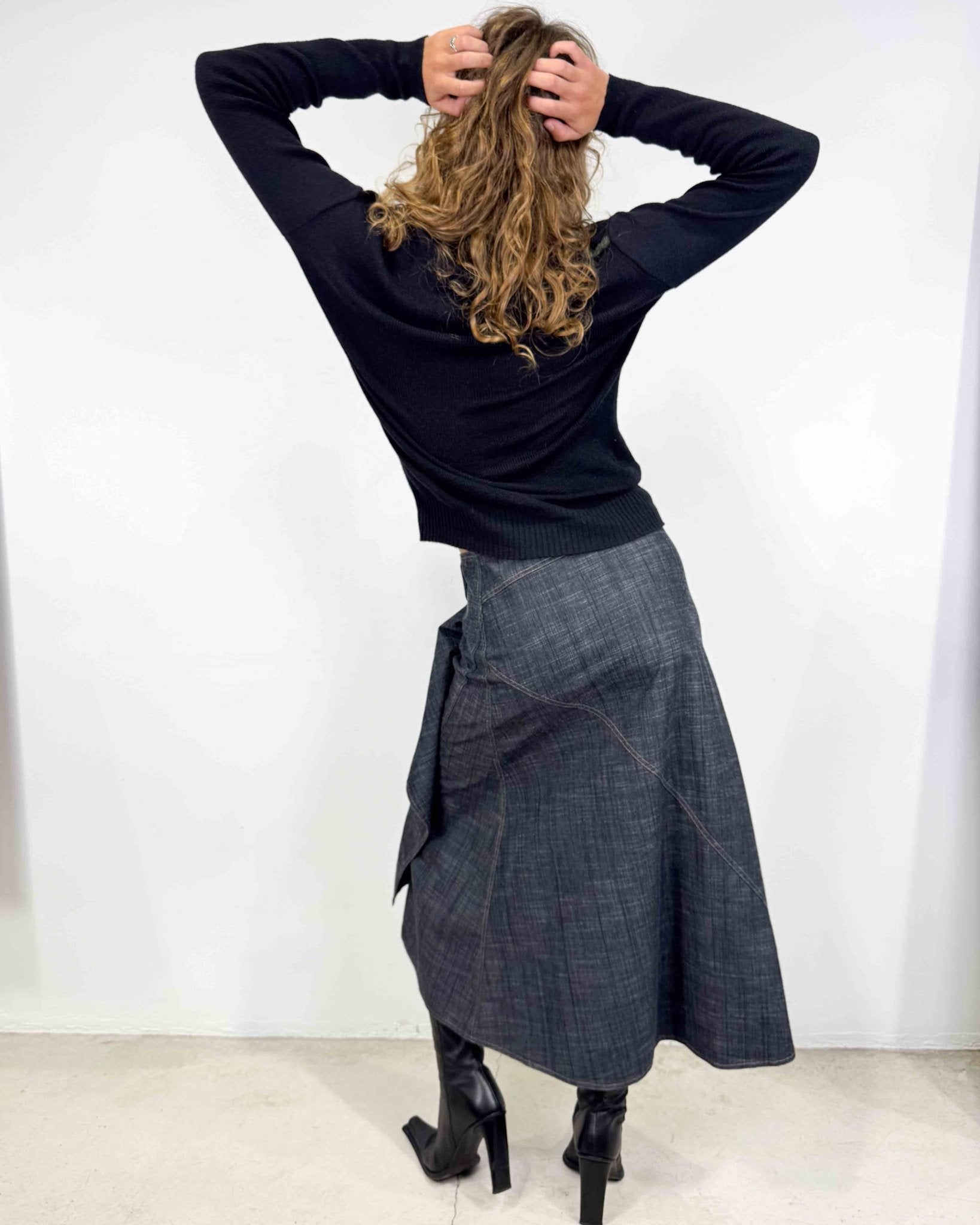 The Jana jumper by Sarah Pacini - rig vert