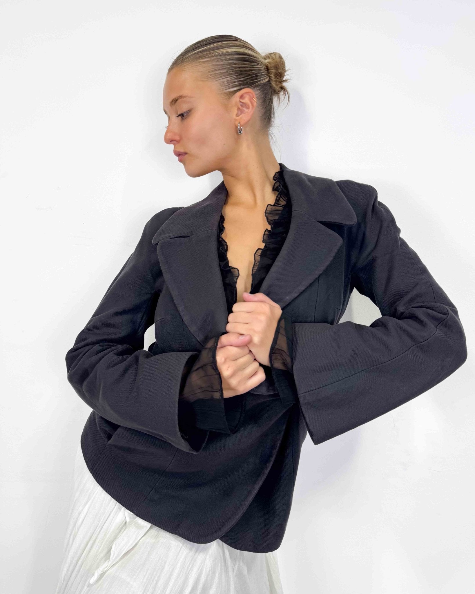The Julie jacket by Dolce & Gabbana - rig vert
