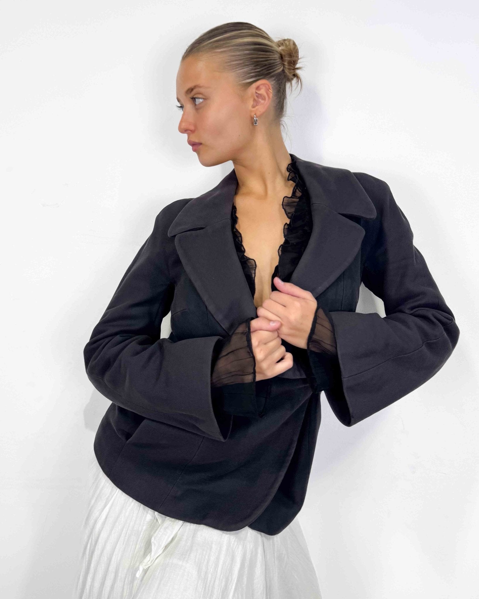 The Julie jacket by Dolce & Gabbana - rig vert