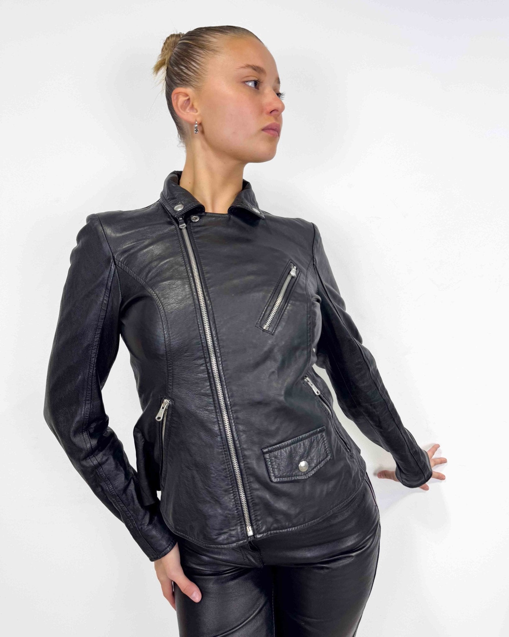 The Lucie leather jacket - rig vert