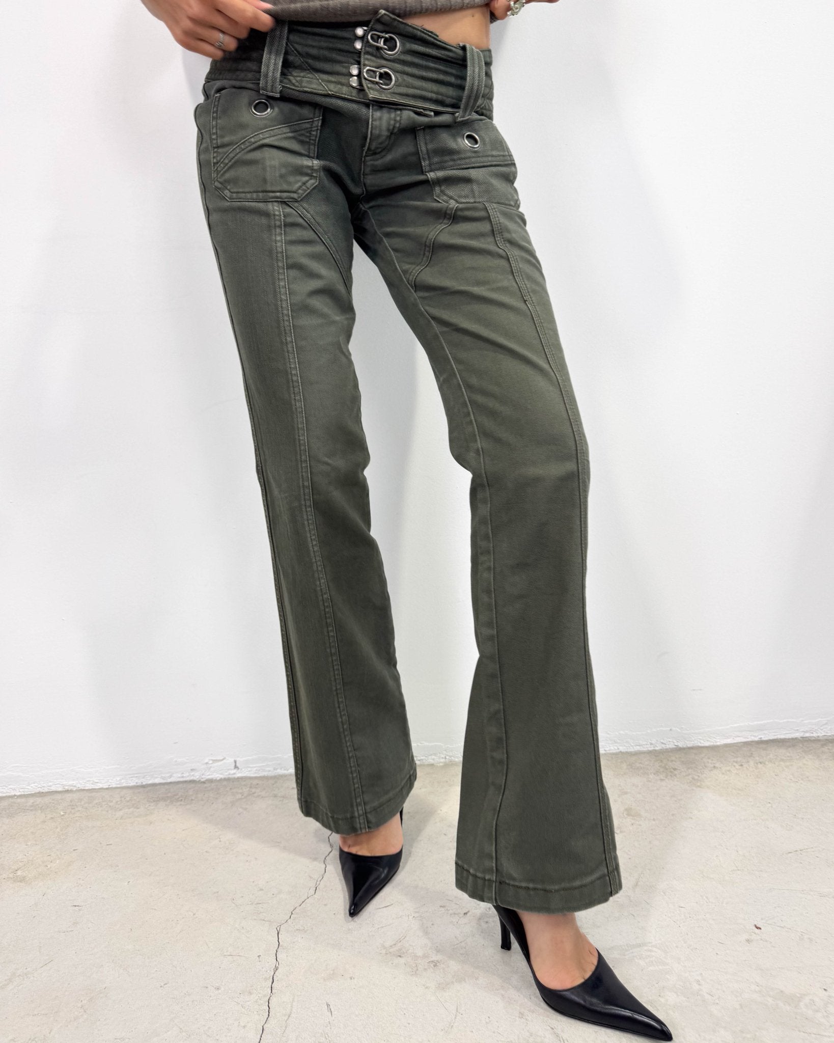 The Marietta pants by Diesel - rig vert