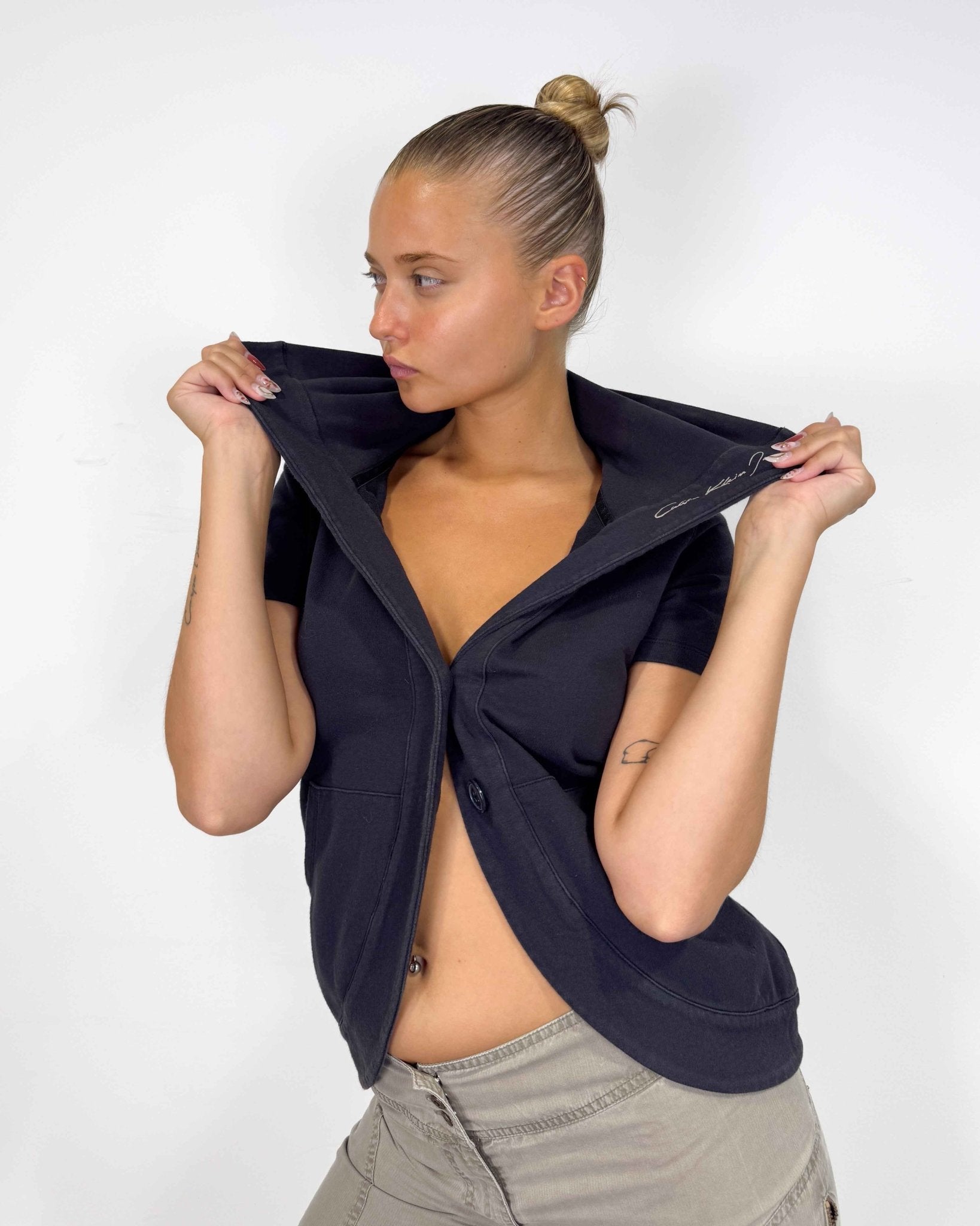 The Marine top by Calvin Klein - rig vert