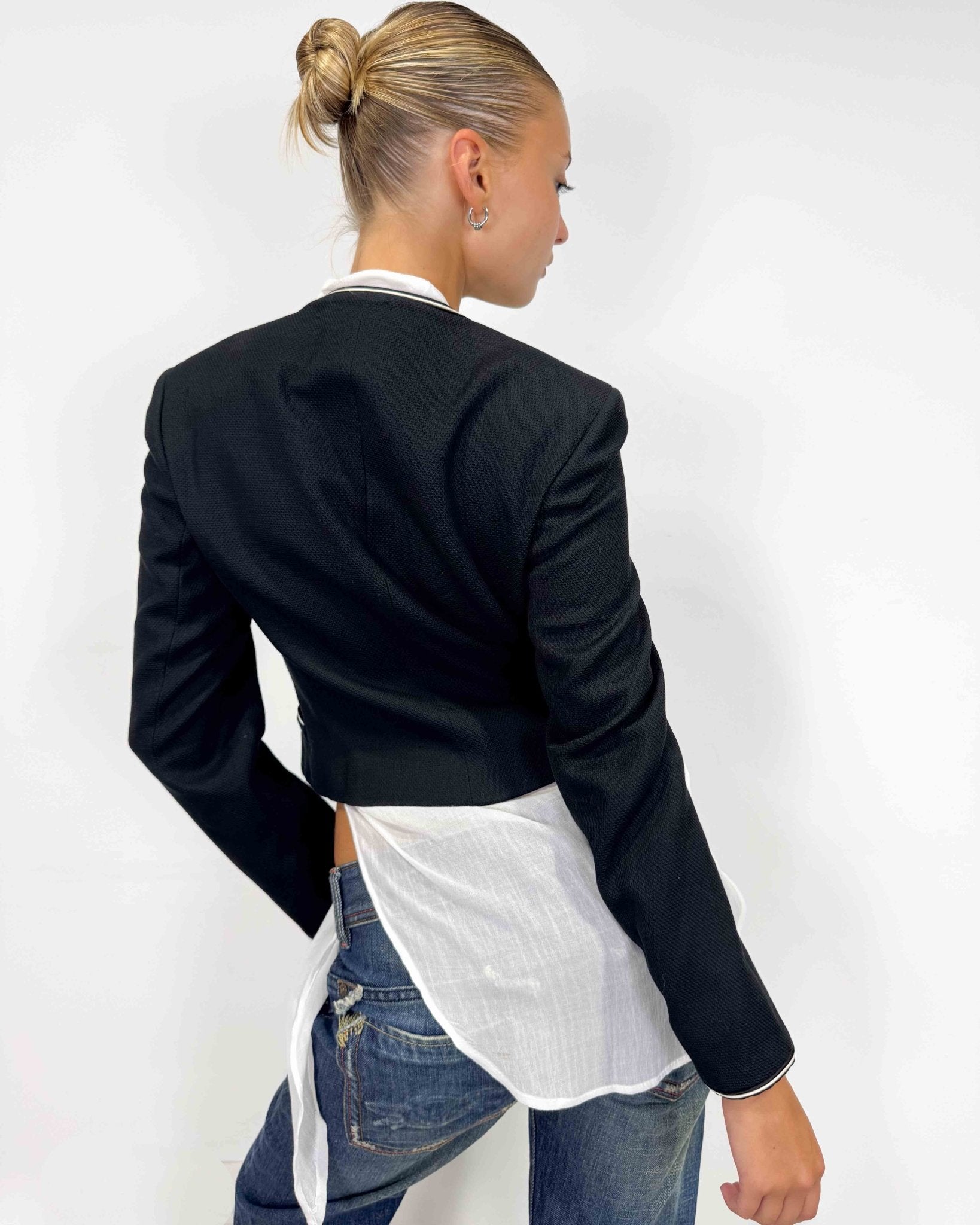 The Odine blazer by Gianni Versace - rig vert