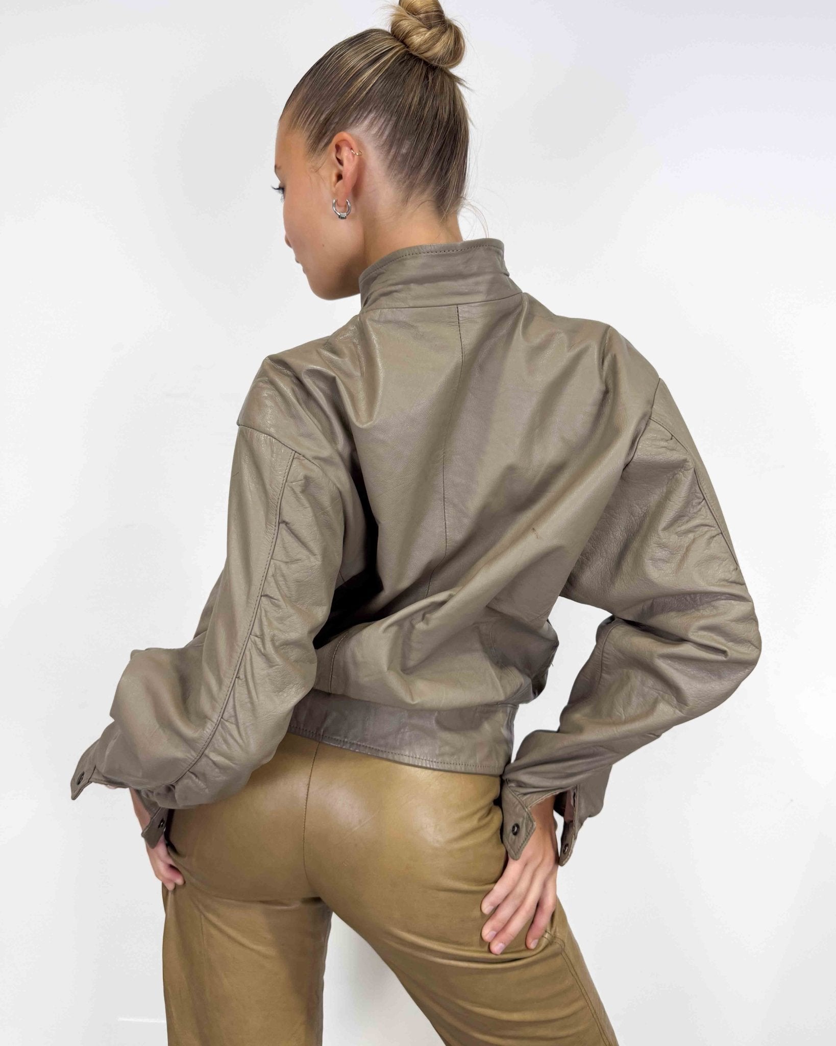 The Olaya leather jacket - rig vert