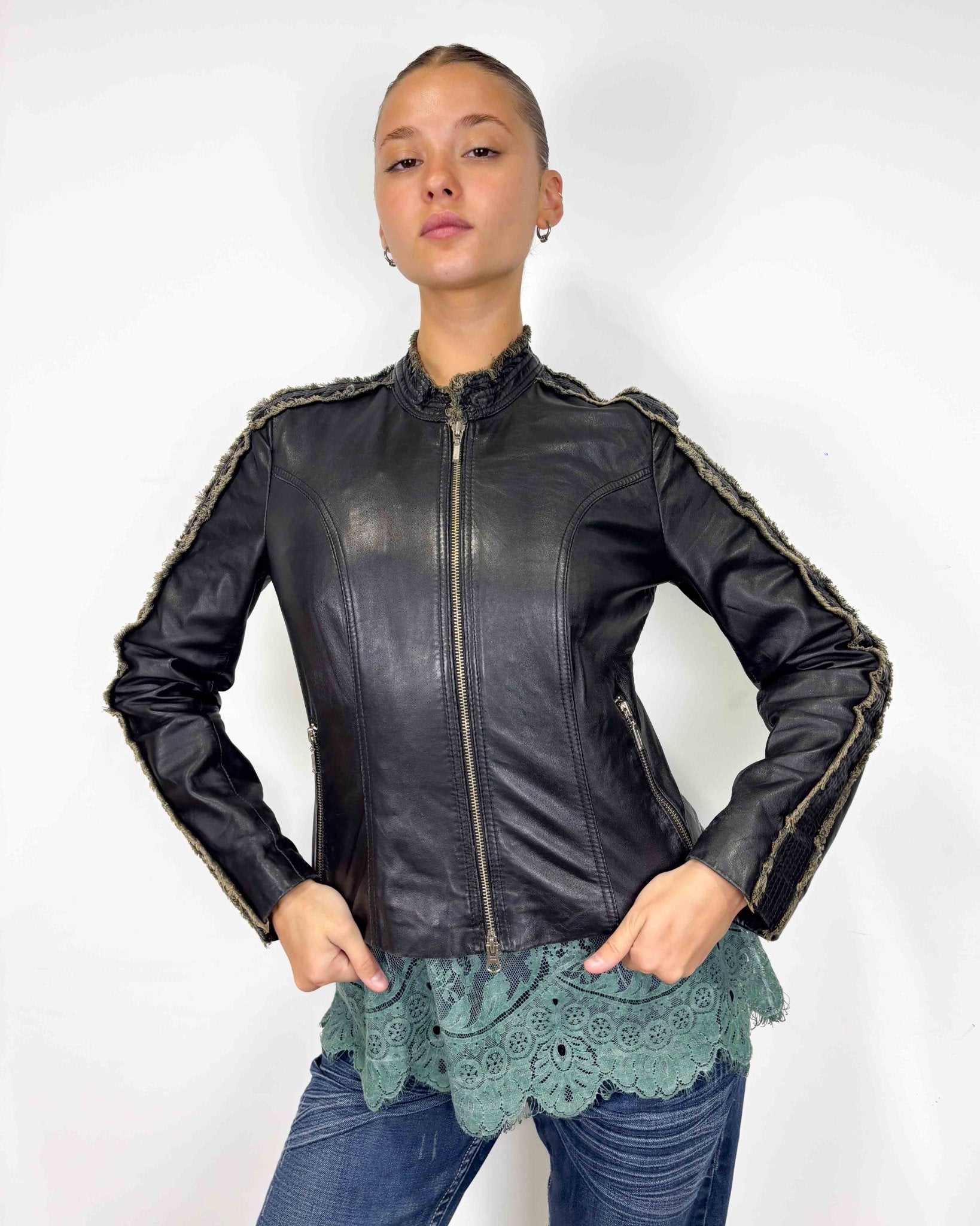 The Patrizia leather jacket - rig vert