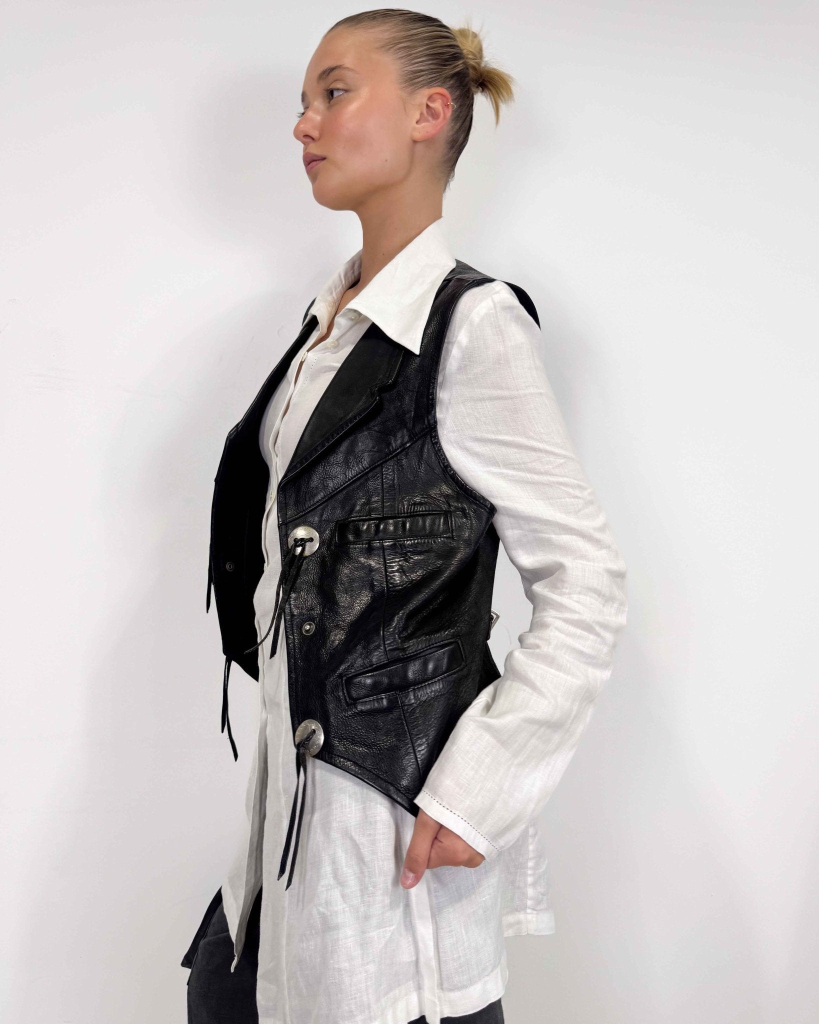 The Portia vest - rig vert
