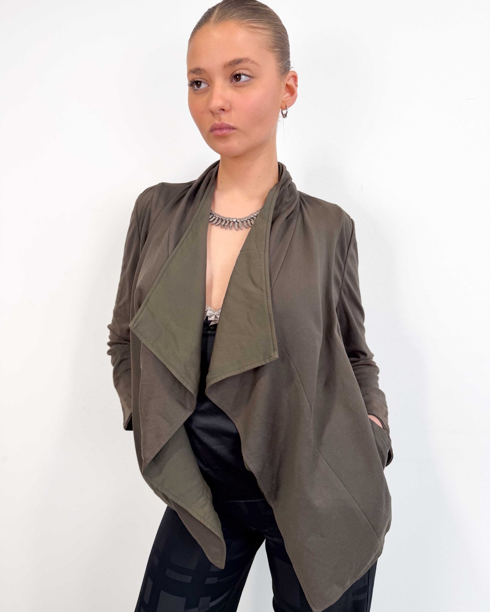 The Sena jacket by Max & Co - rig vert