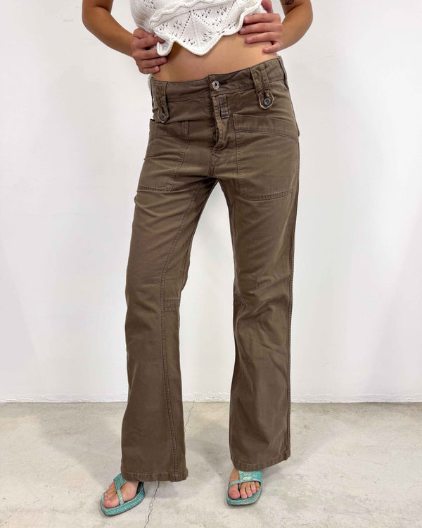 The Sidney pants by Diesel - rig vert