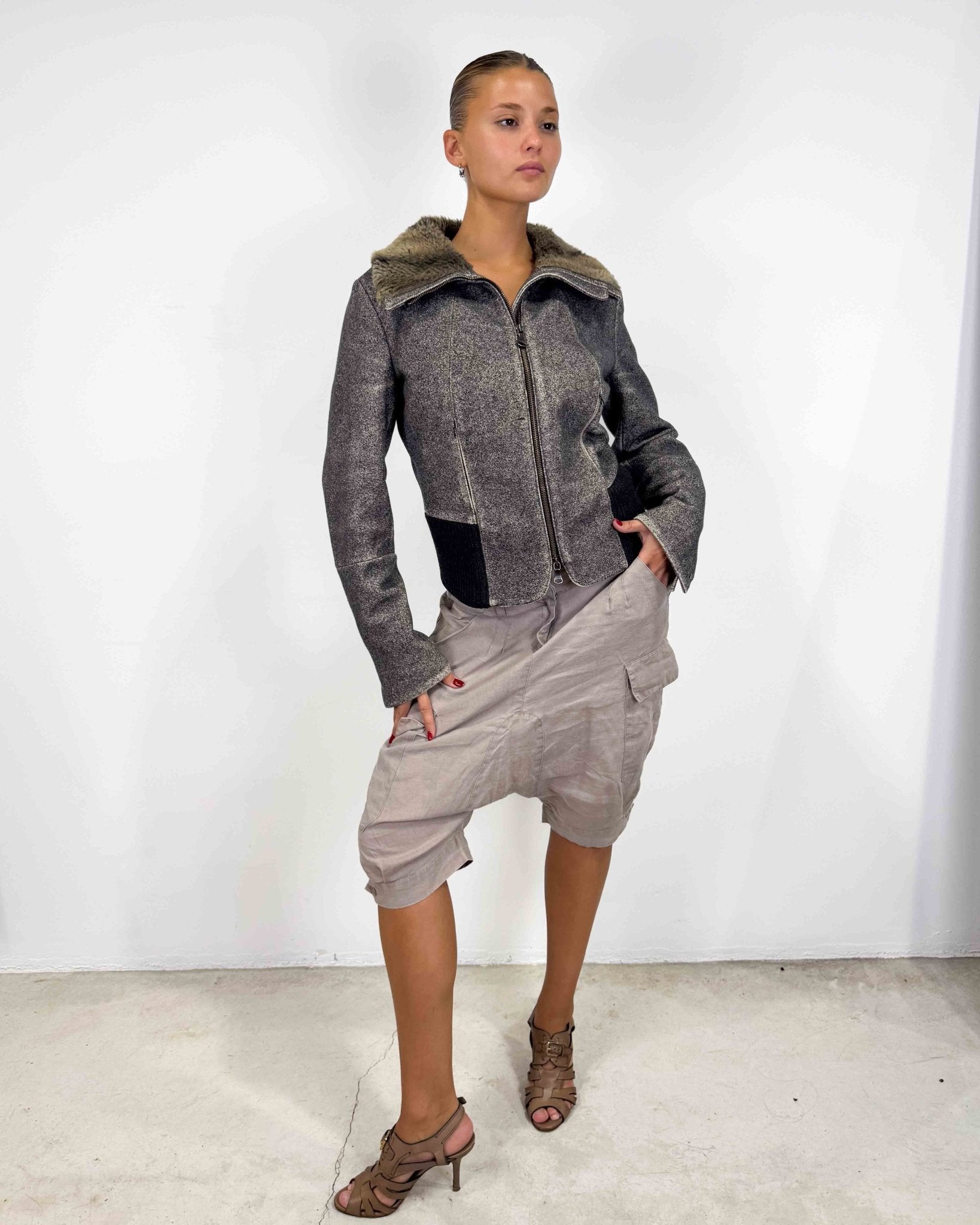 The Sira jacket by Gianfraco Ferre - rig vert
