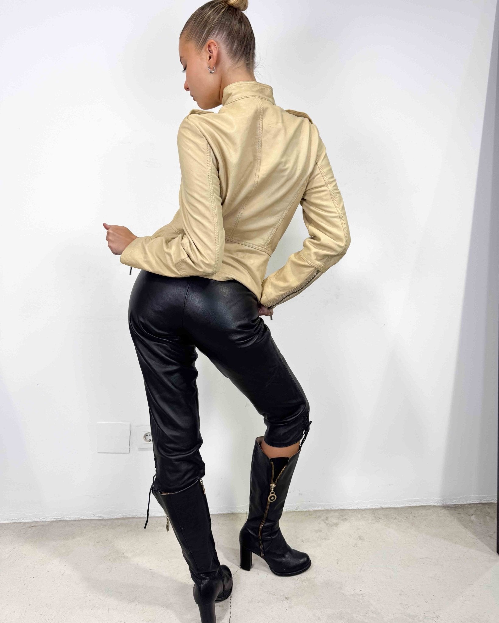 The Sri leather jacket - rig vert