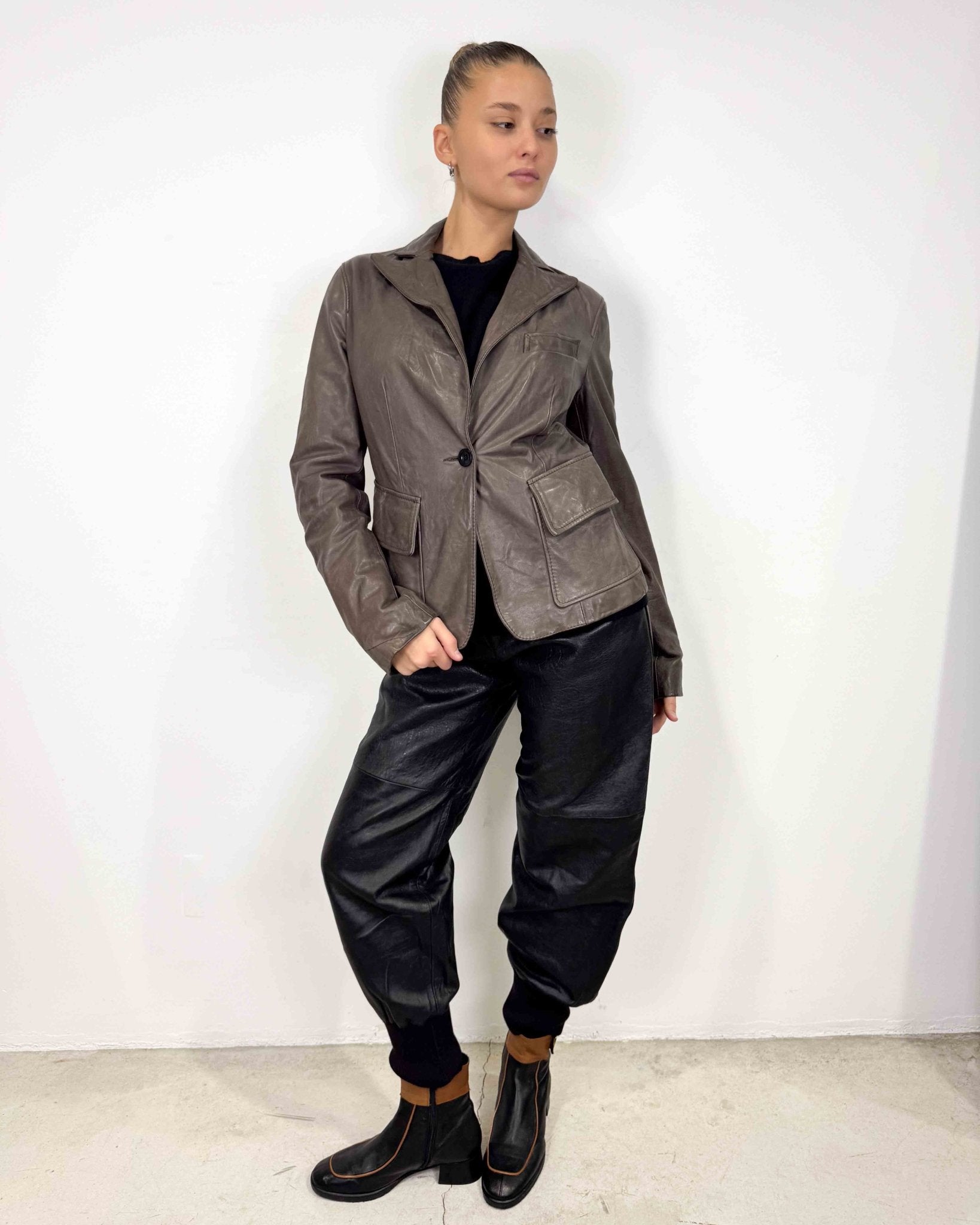 The Tally leather jacket - rig vert