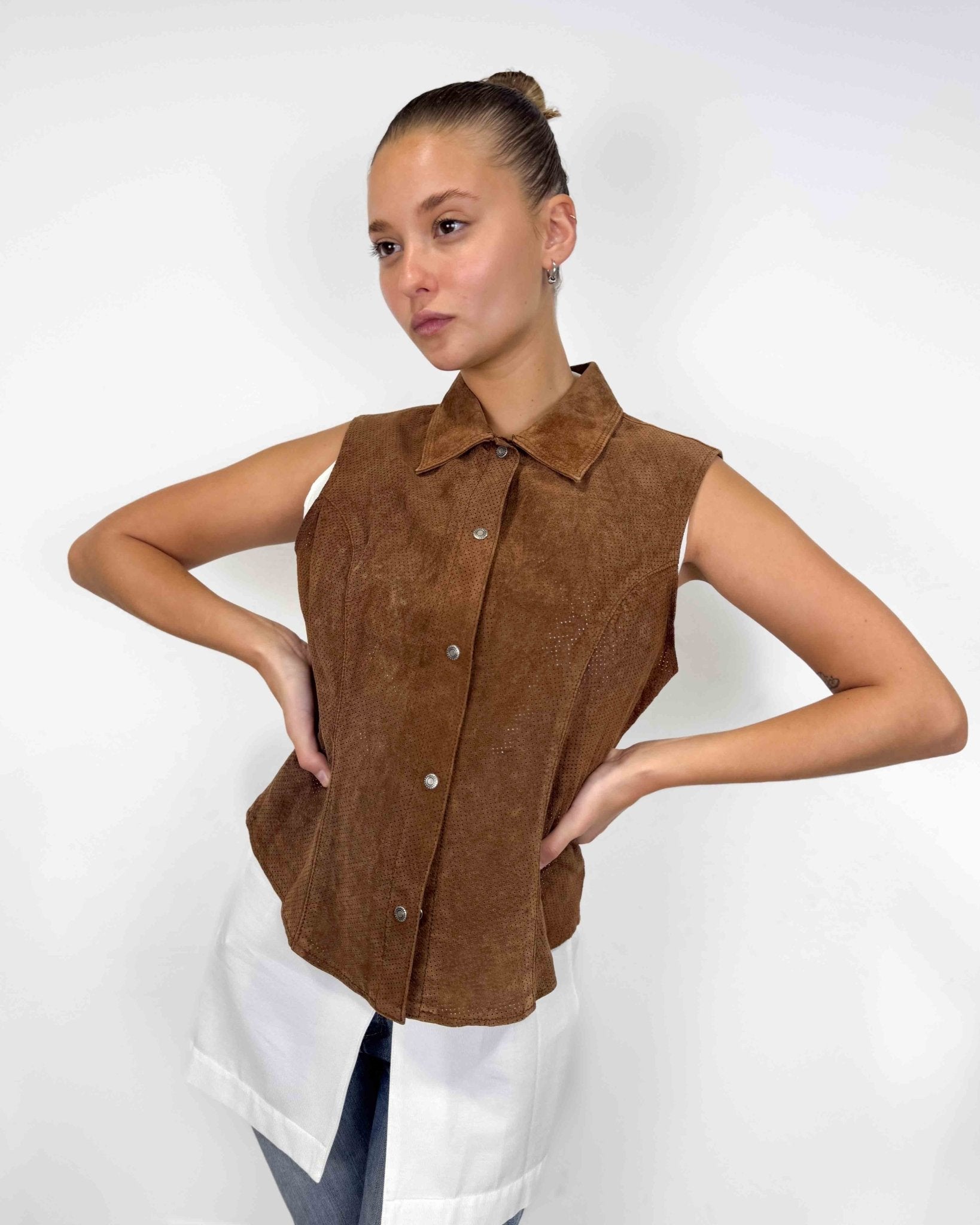 The Tonya leather vest - rig vert