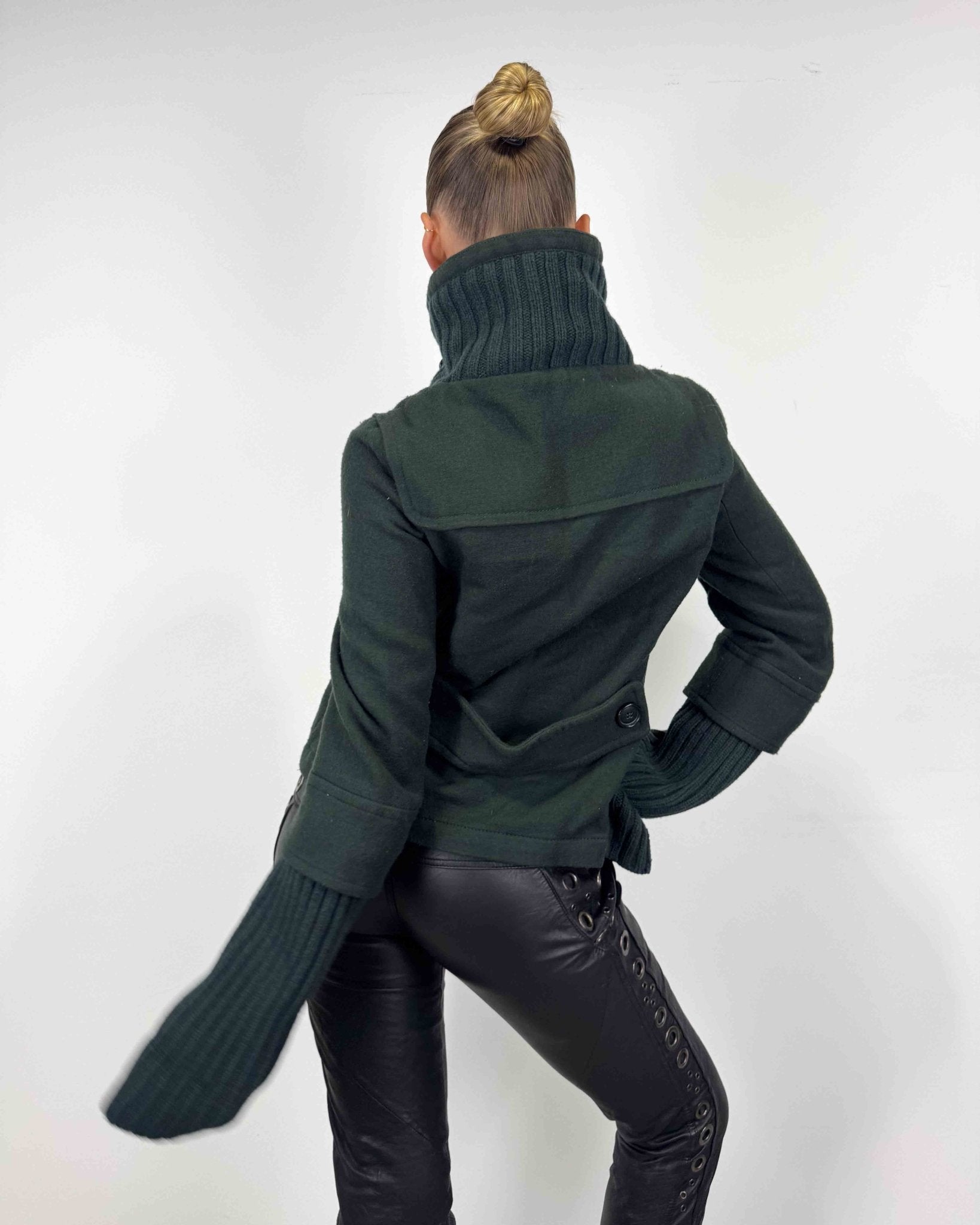 The Uriel jacket by Cerruti - rig vert