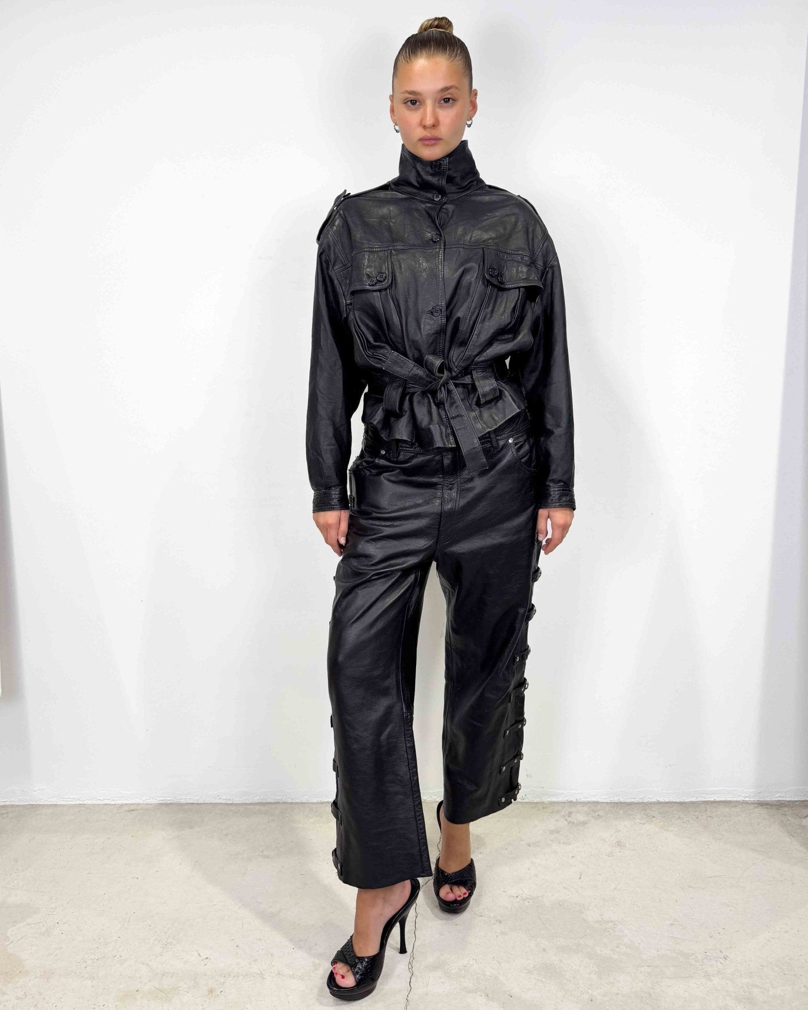 The Violeta leather jacket - rig vert