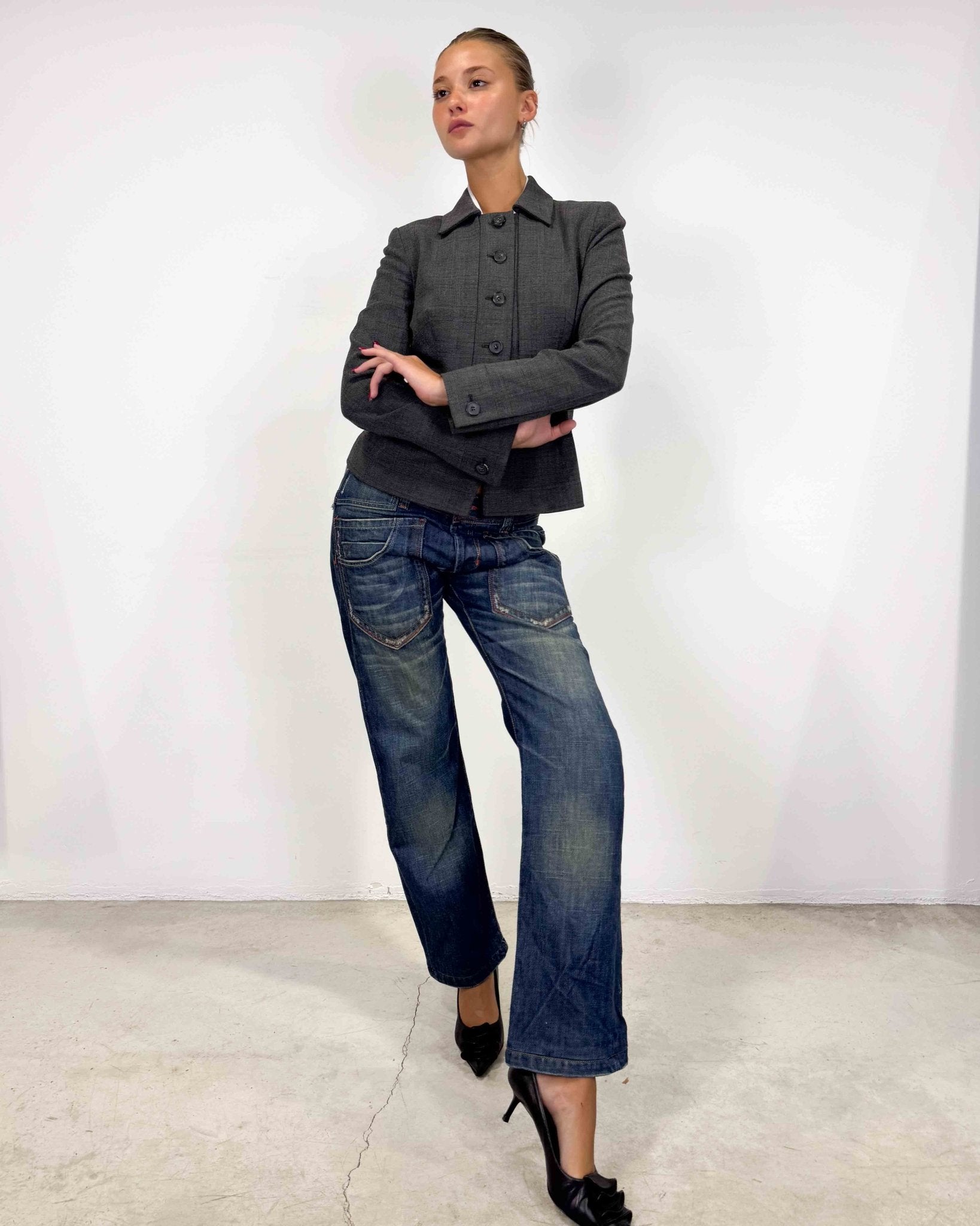 The Vivian blazer by Armani - rig vert