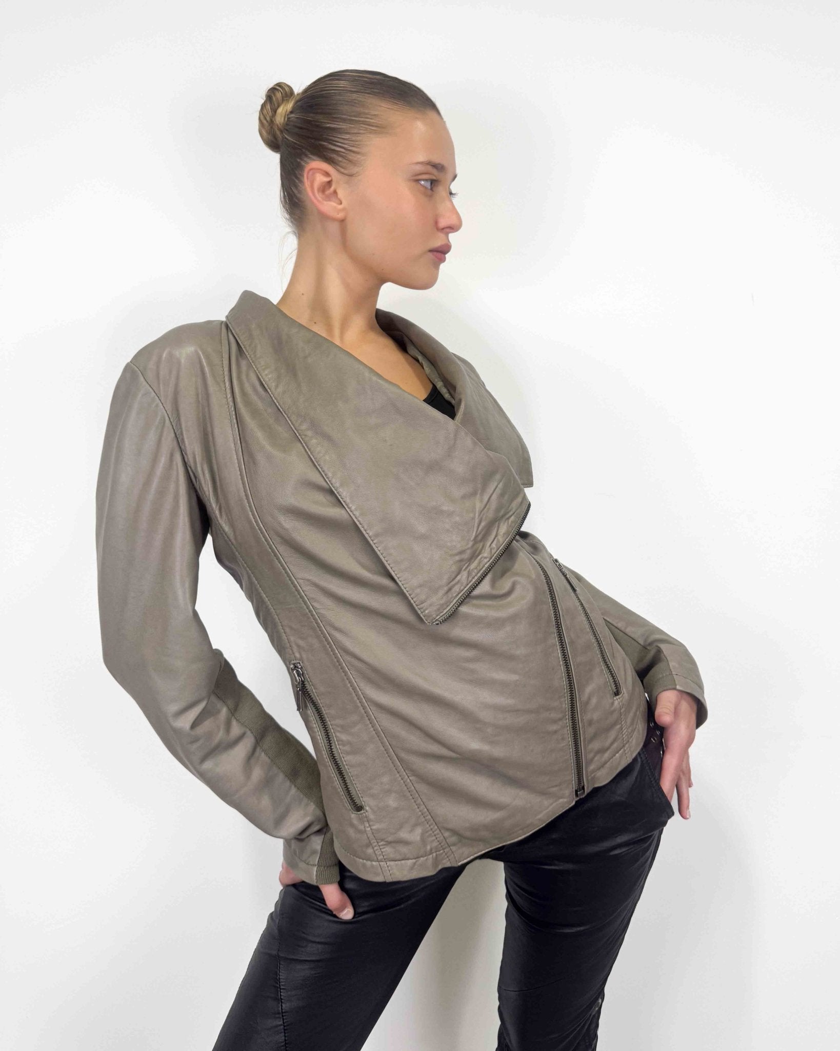 The Wendy leather jacket - rig vert