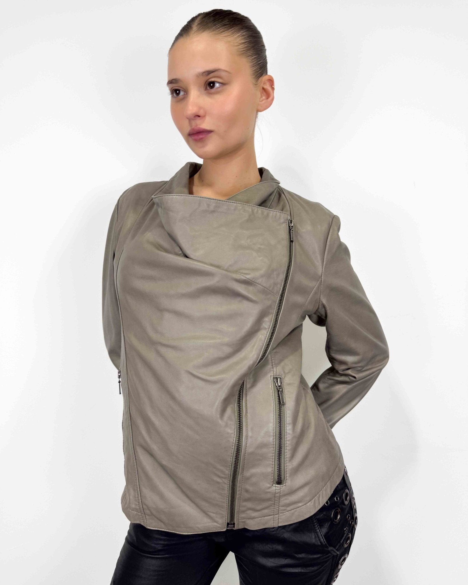 The Wendy leather jacket - rig vert