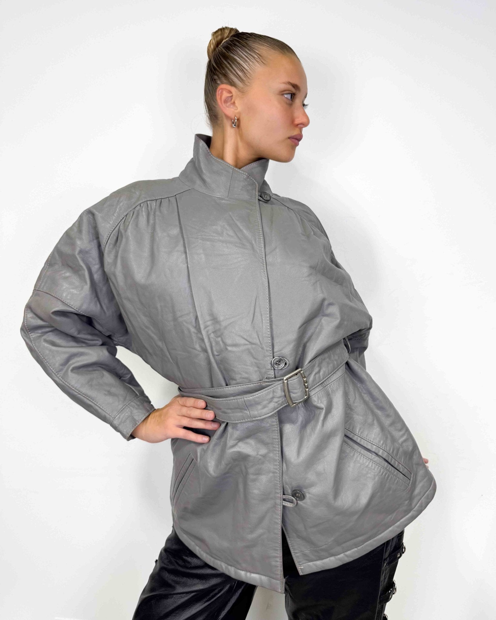 The Yasi leather jacket - rig vert