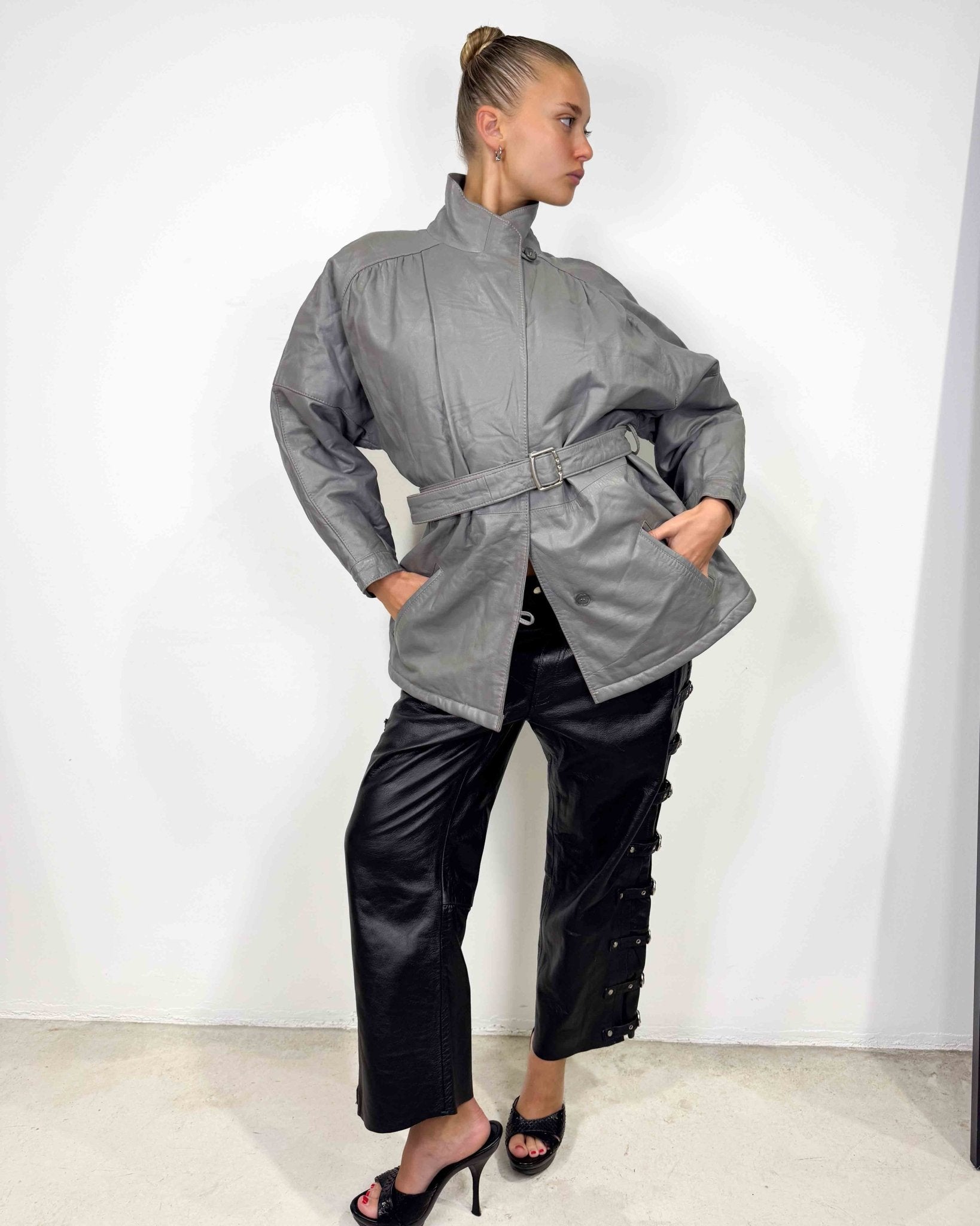 The Yasi leather jacket - rig vert