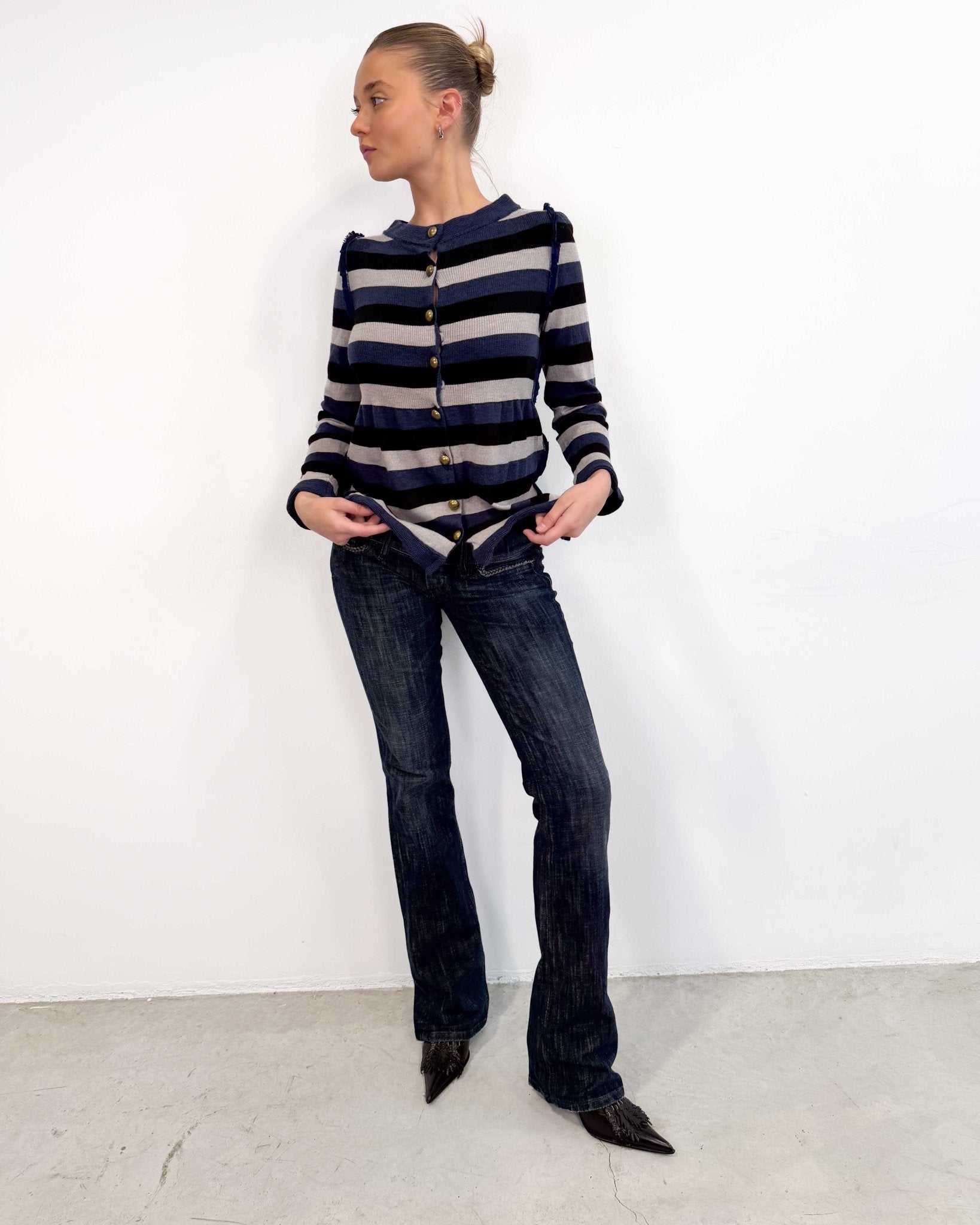 The Yoko jumper by Moschino - rig vert