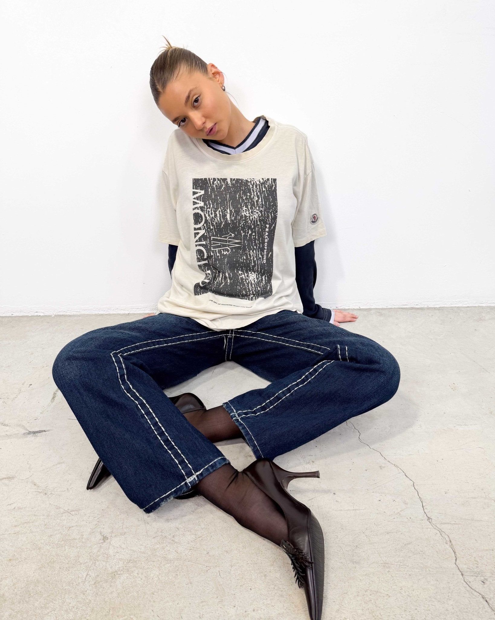 The Zoe t-shirt by Moncler - rig vert